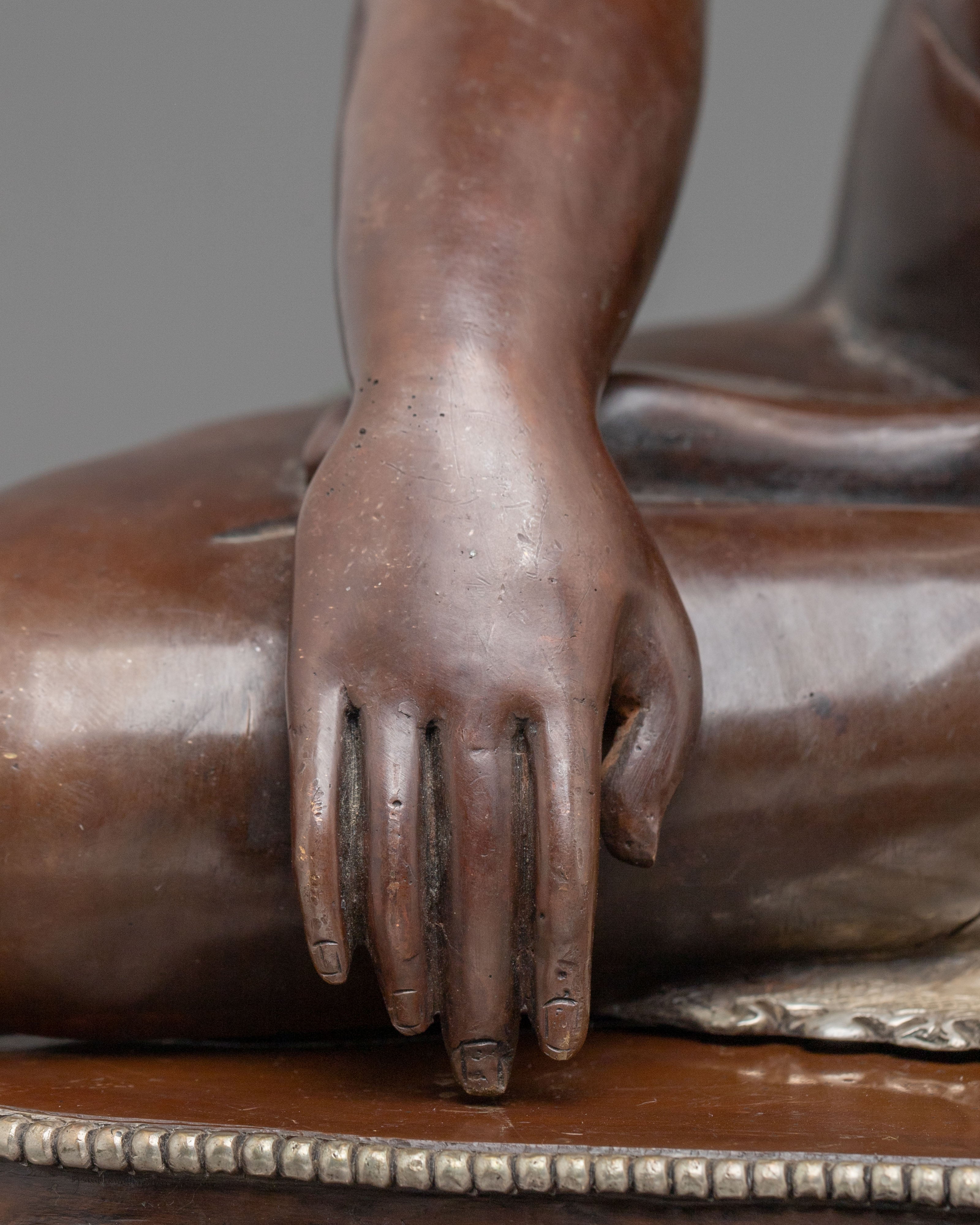 Shakyamuni Buddha and Disciples Sculpture | Symbol of Wisdom