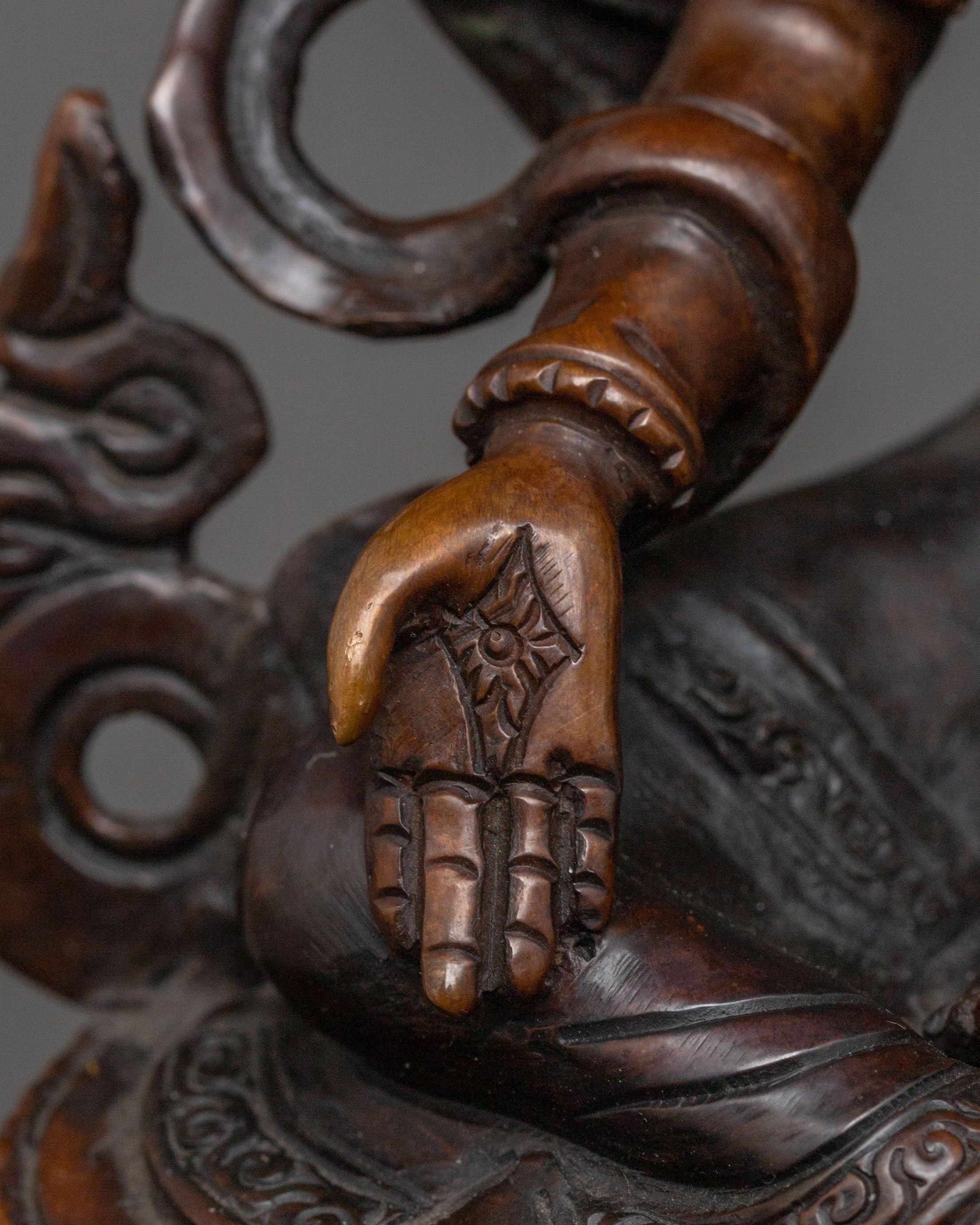 Goddess Laxmi Spiritual Statue – Oxidized Copper Masterpiece