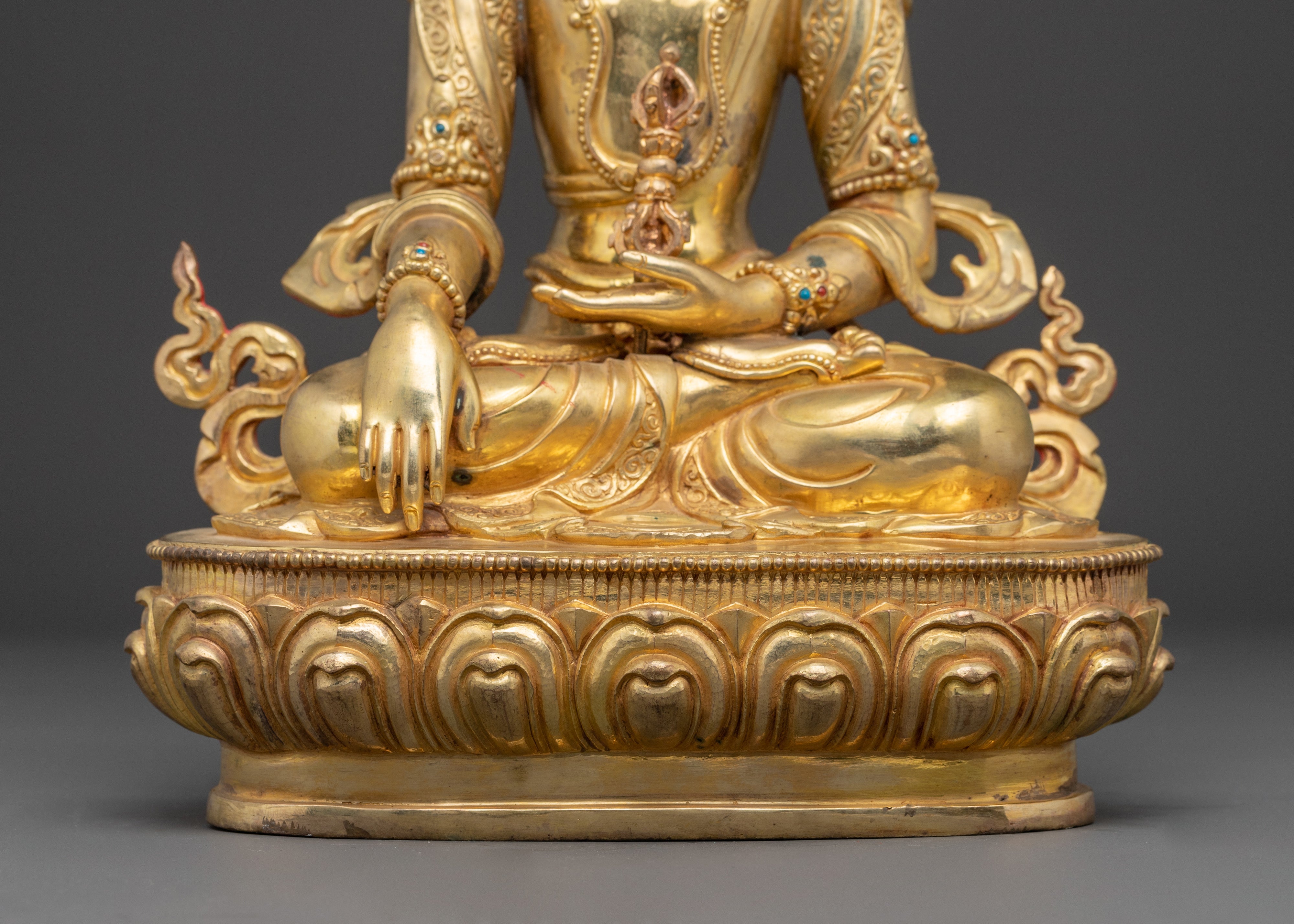 Mitupa Statue: Unity of Wisdom and Compassion