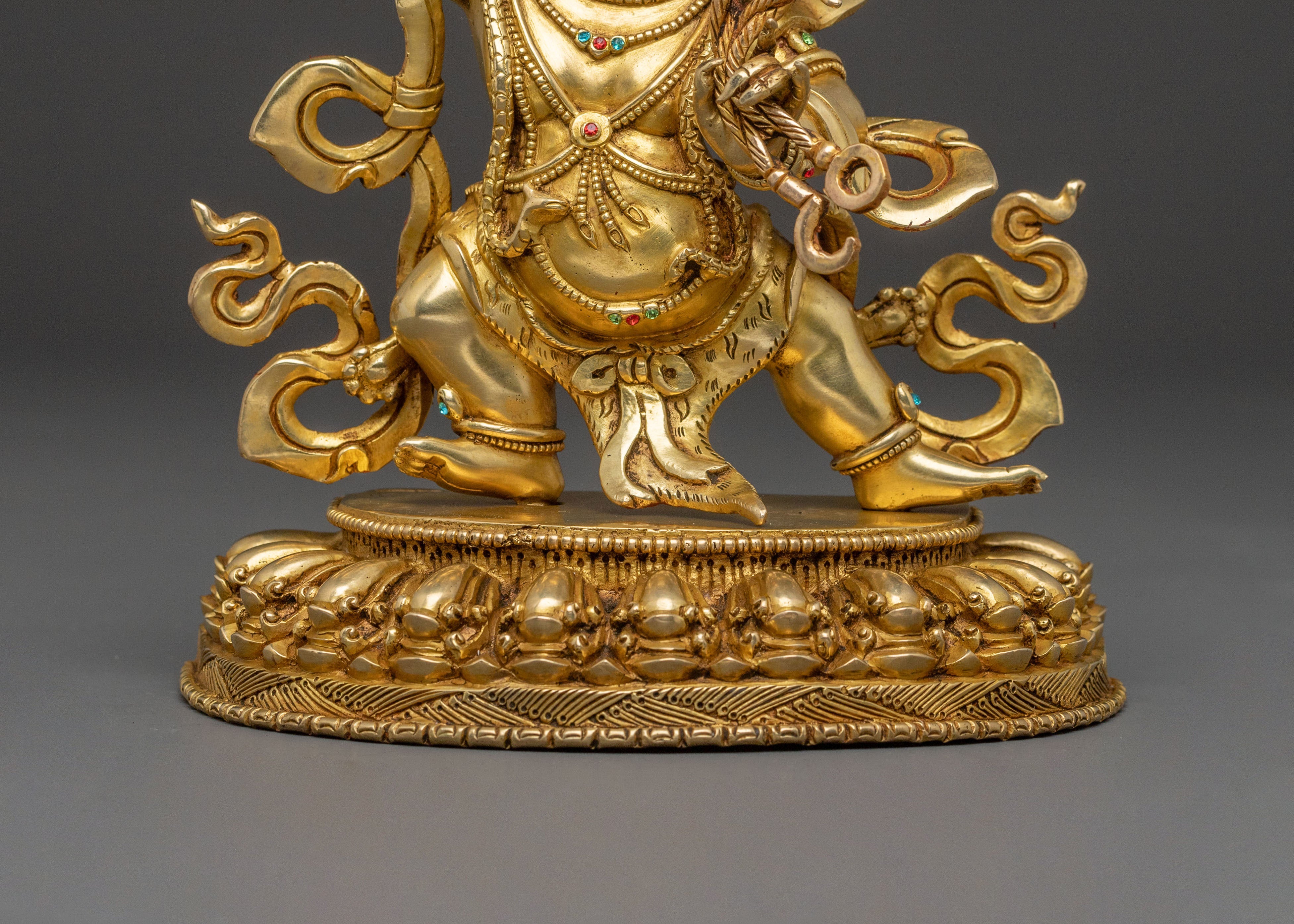 Guardian Vajrapani Golden Statue – Gilded Copper Masterpiece