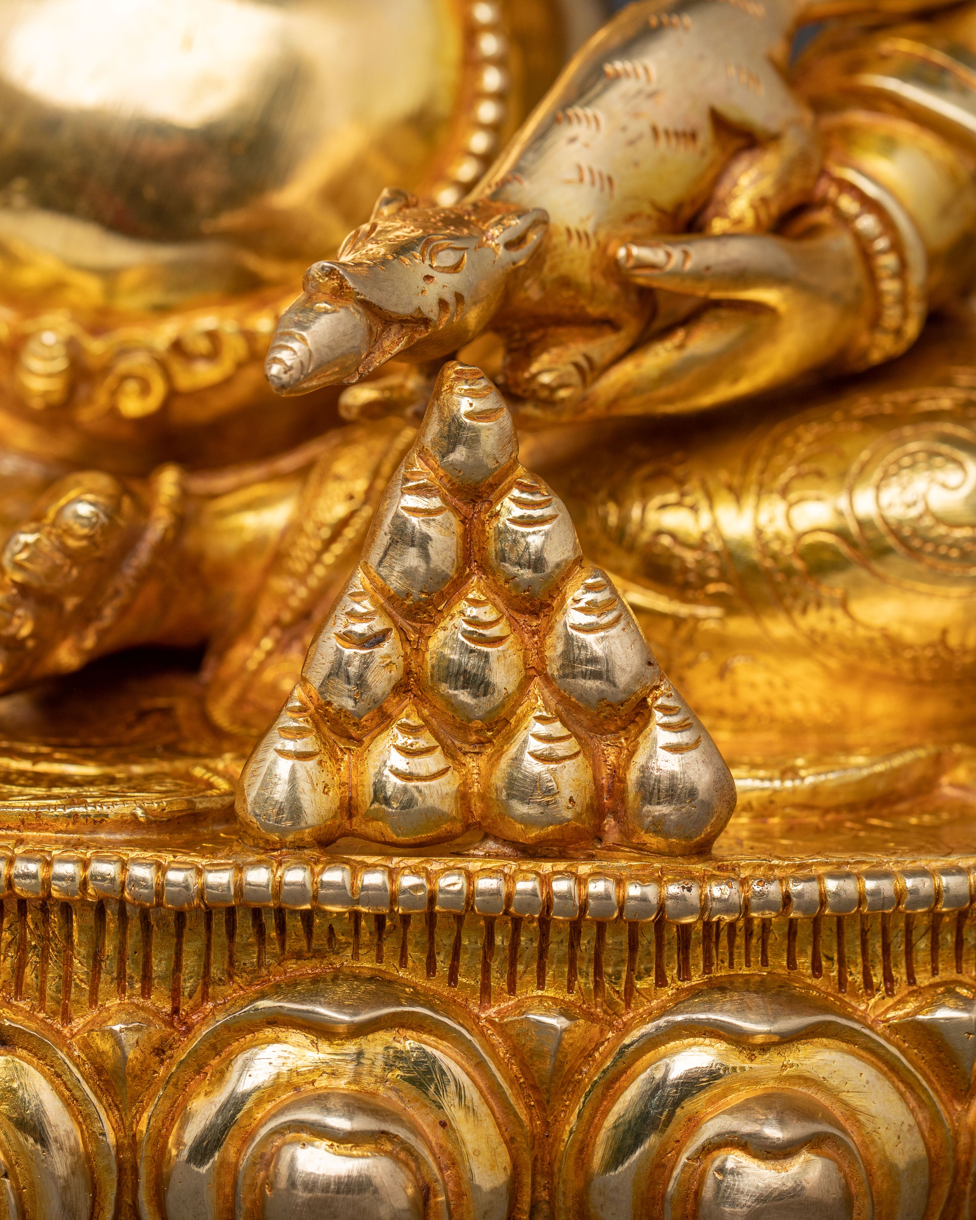 Dzambhala Golden Statue |  Divine Prosperity and Wealth Blessing