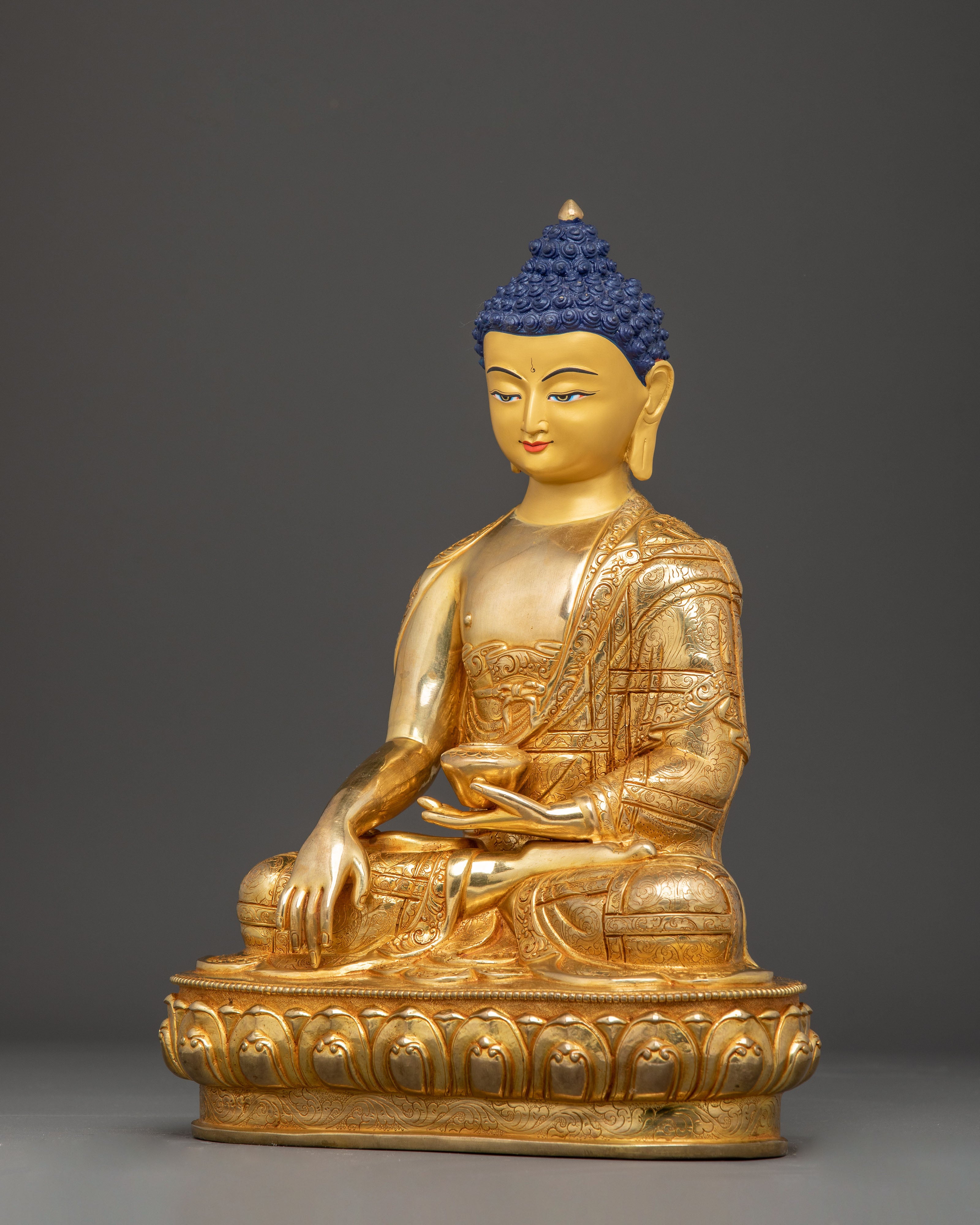 Shakyamuni Buddha Statue of Buddhist Dharma | Historical Buddha