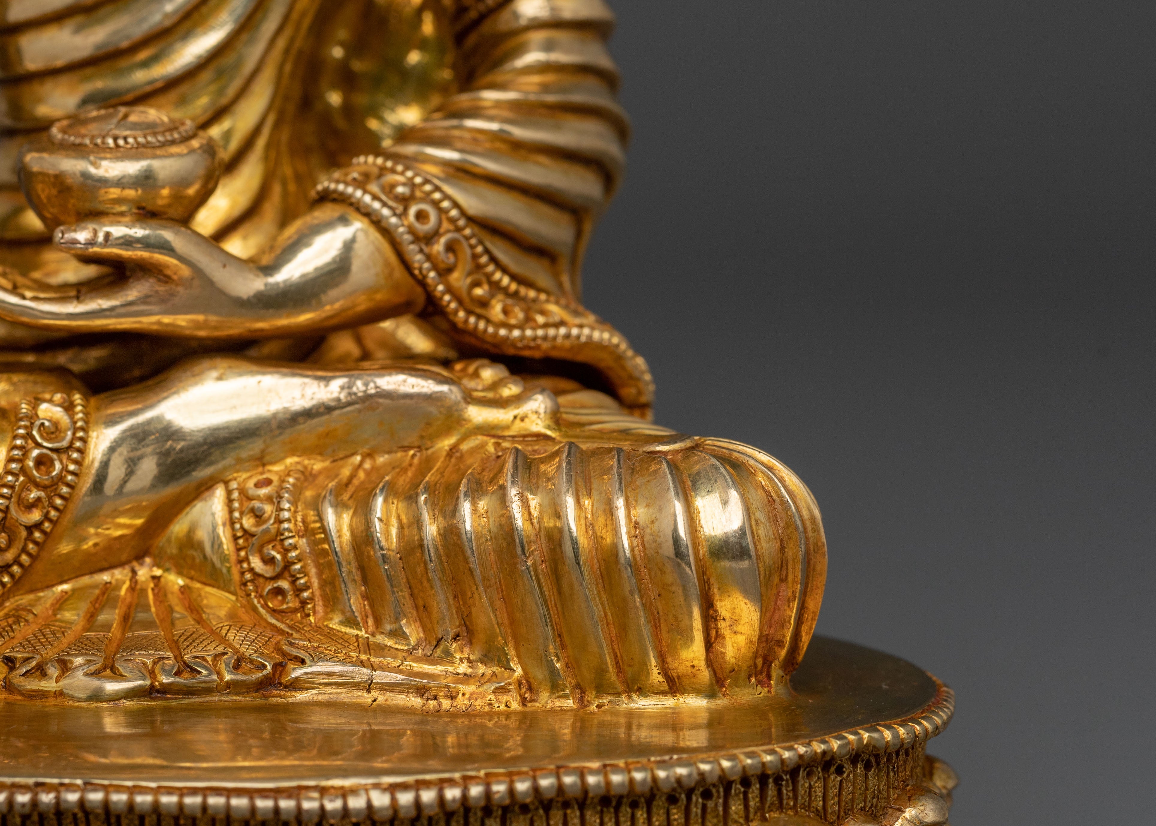 Shakyamuni Buddha Statue | Home Decor