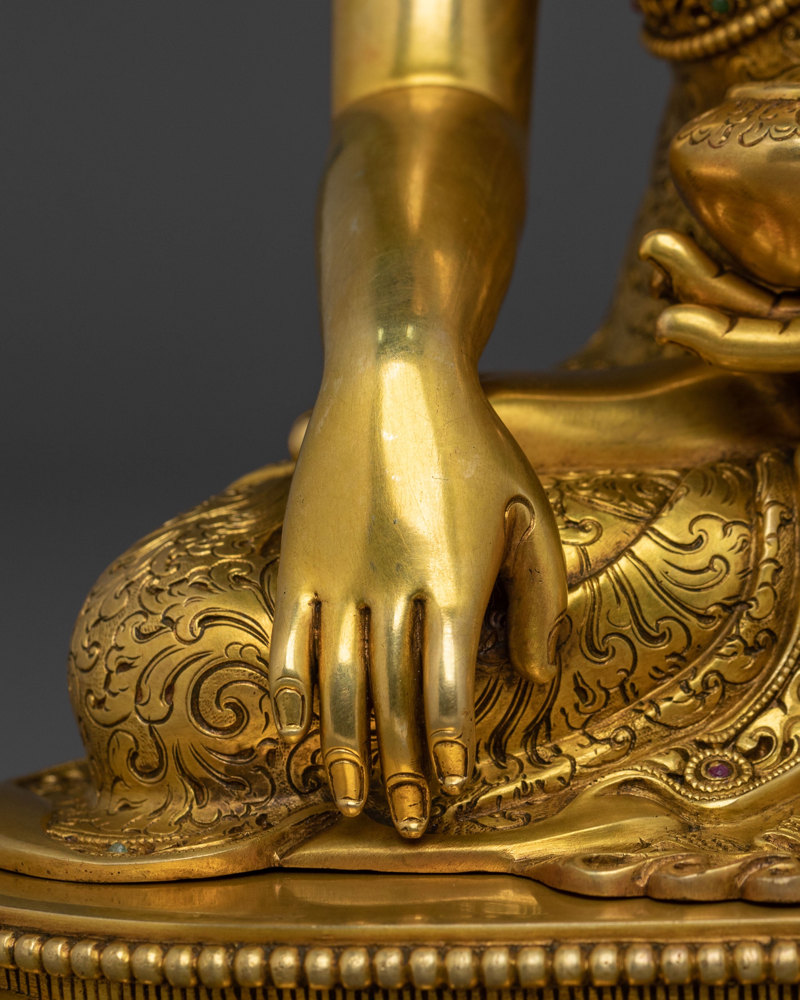 Shakyamuni Buddha Statue | Home Decor