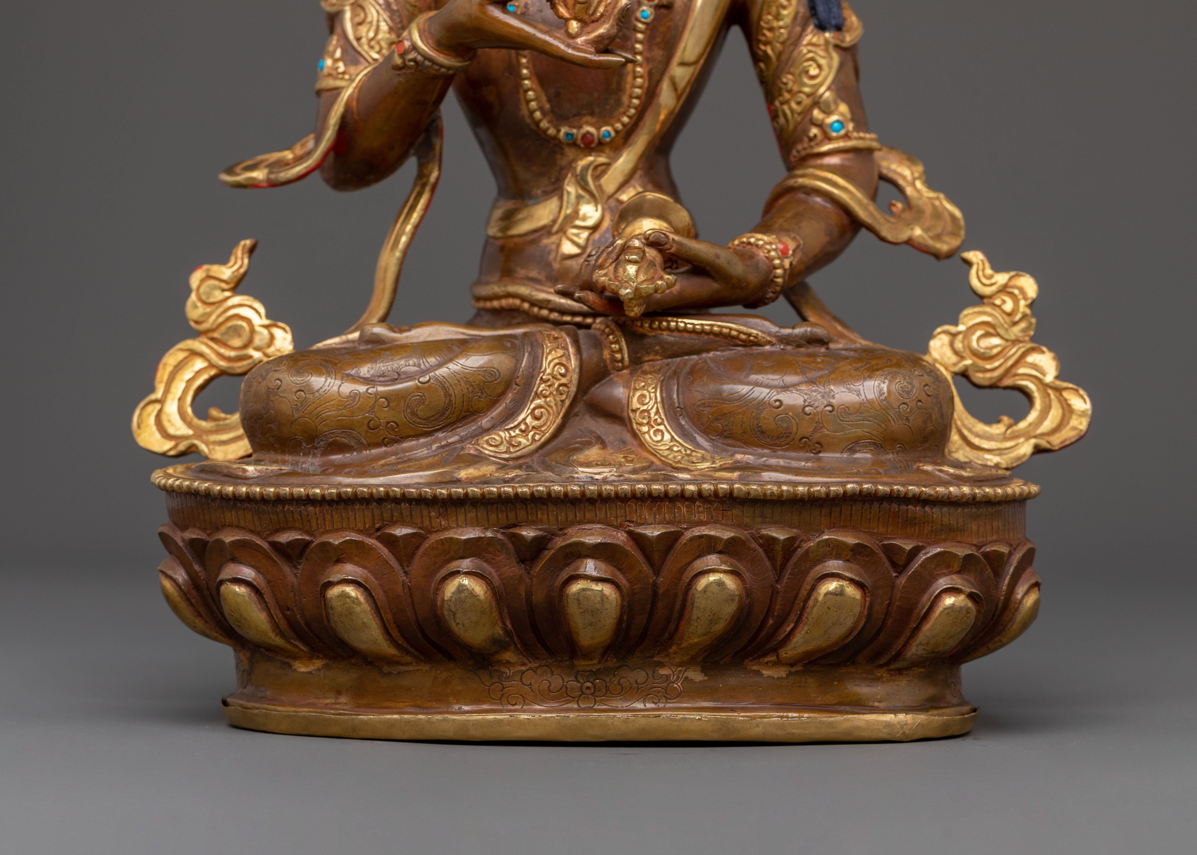 Vajrasattva Statue: Spiritual Purification