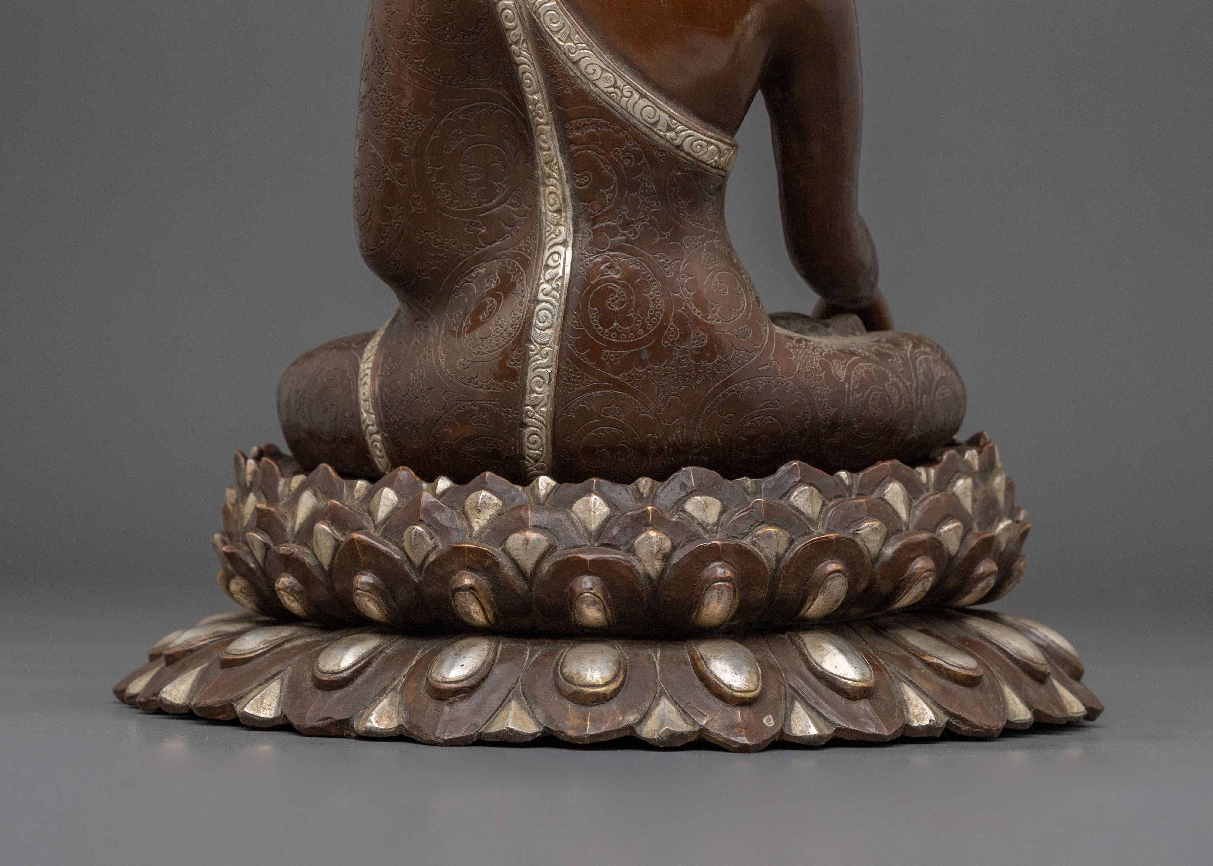 Handcrafted Shakyamuni Buddha Statue | Majestic Figurine