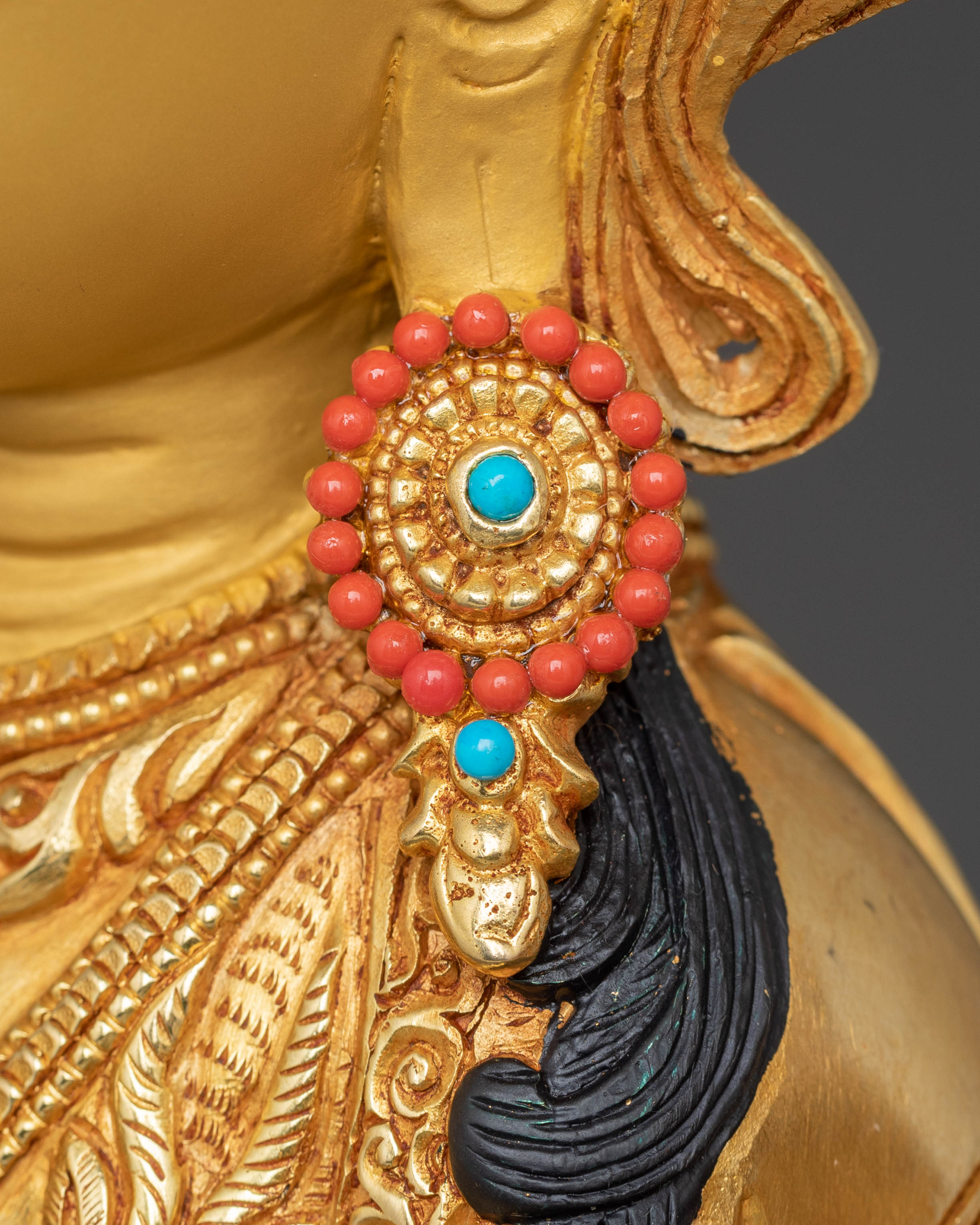 Chenrezig Compassion Statue | Handcrafted 24K Gold Gilded