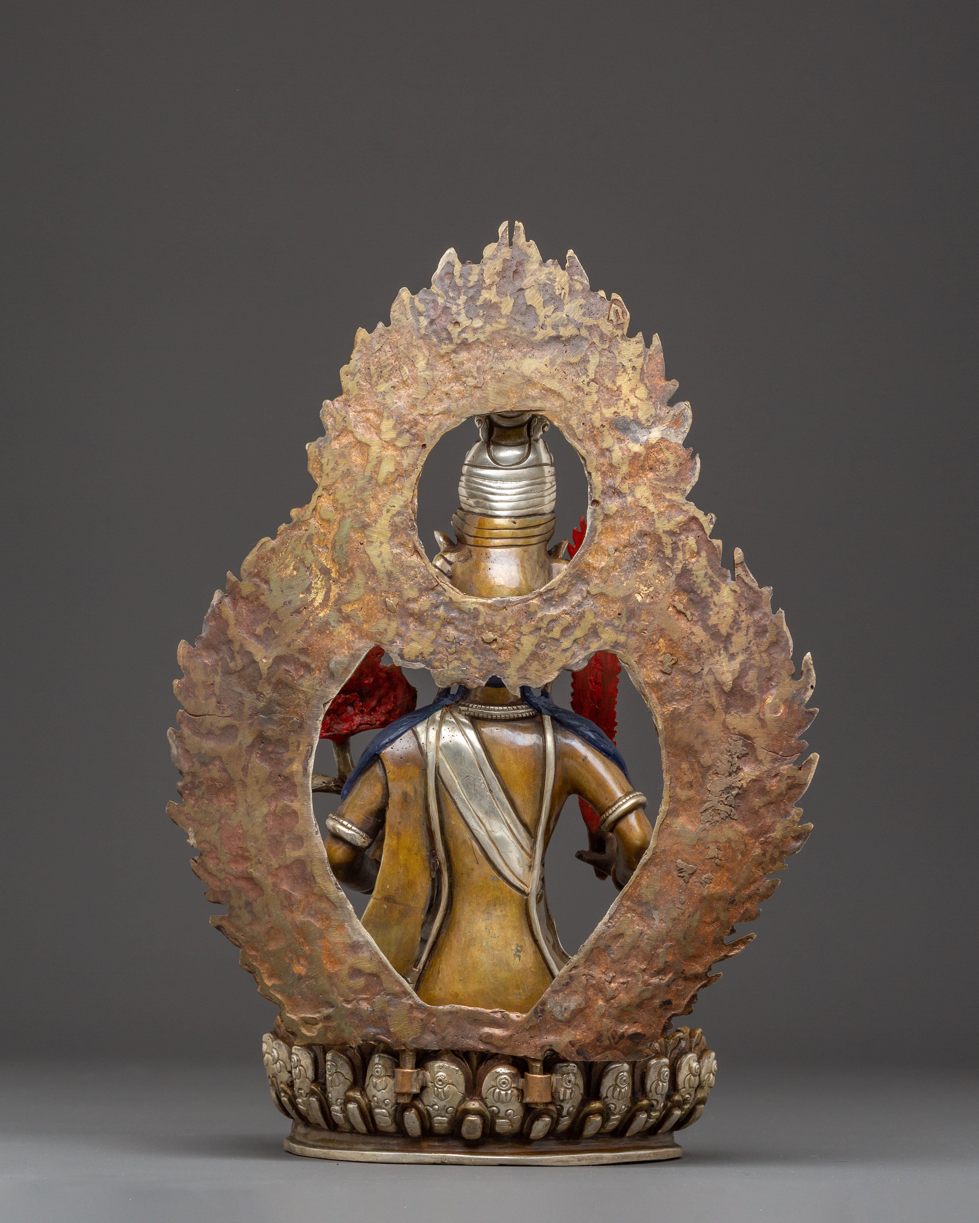 Akasagarbha Statue: Boundless Sky Treasury