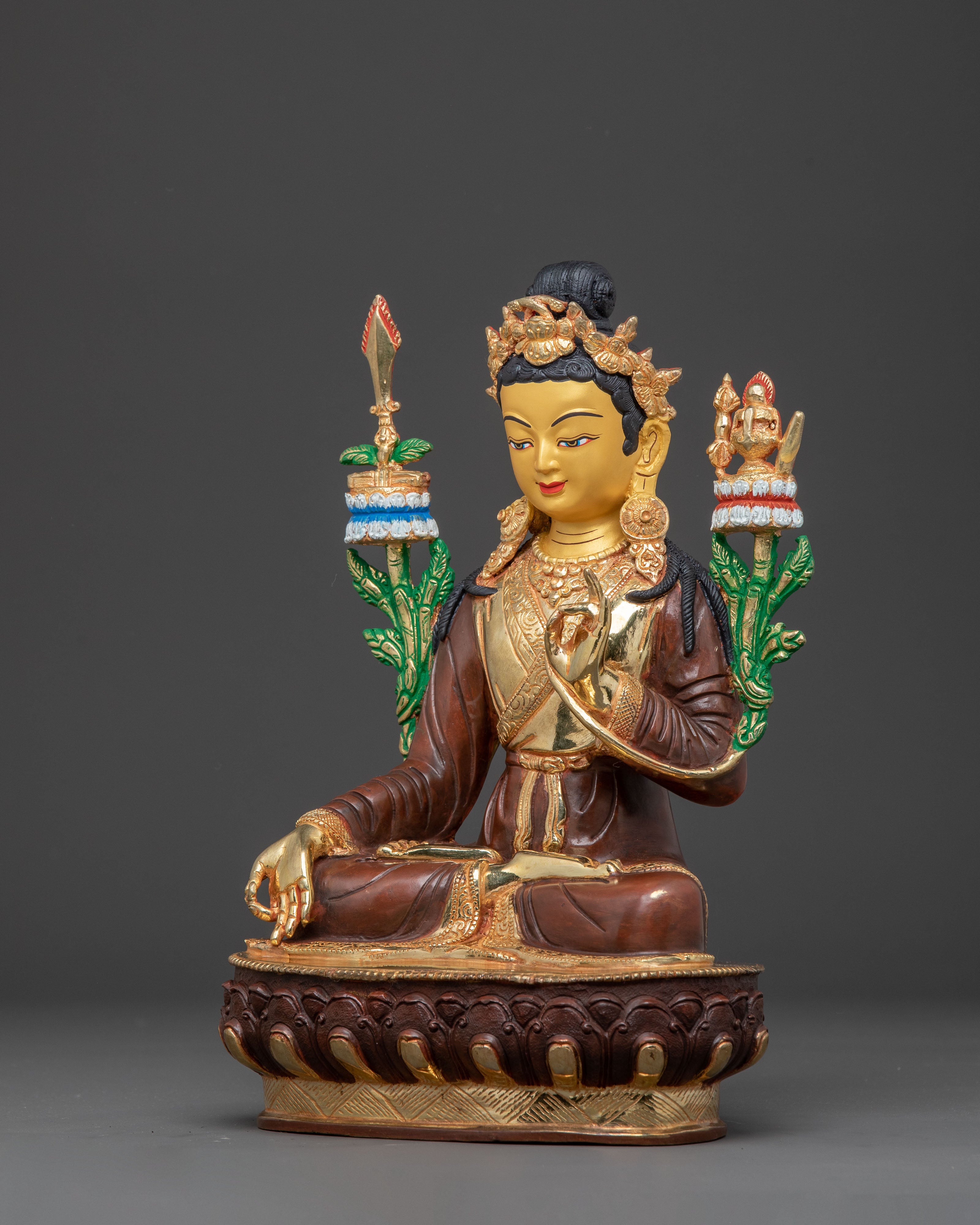 Yuthok Yontan Gonpo Statue: Founder of Tibetan Medicine