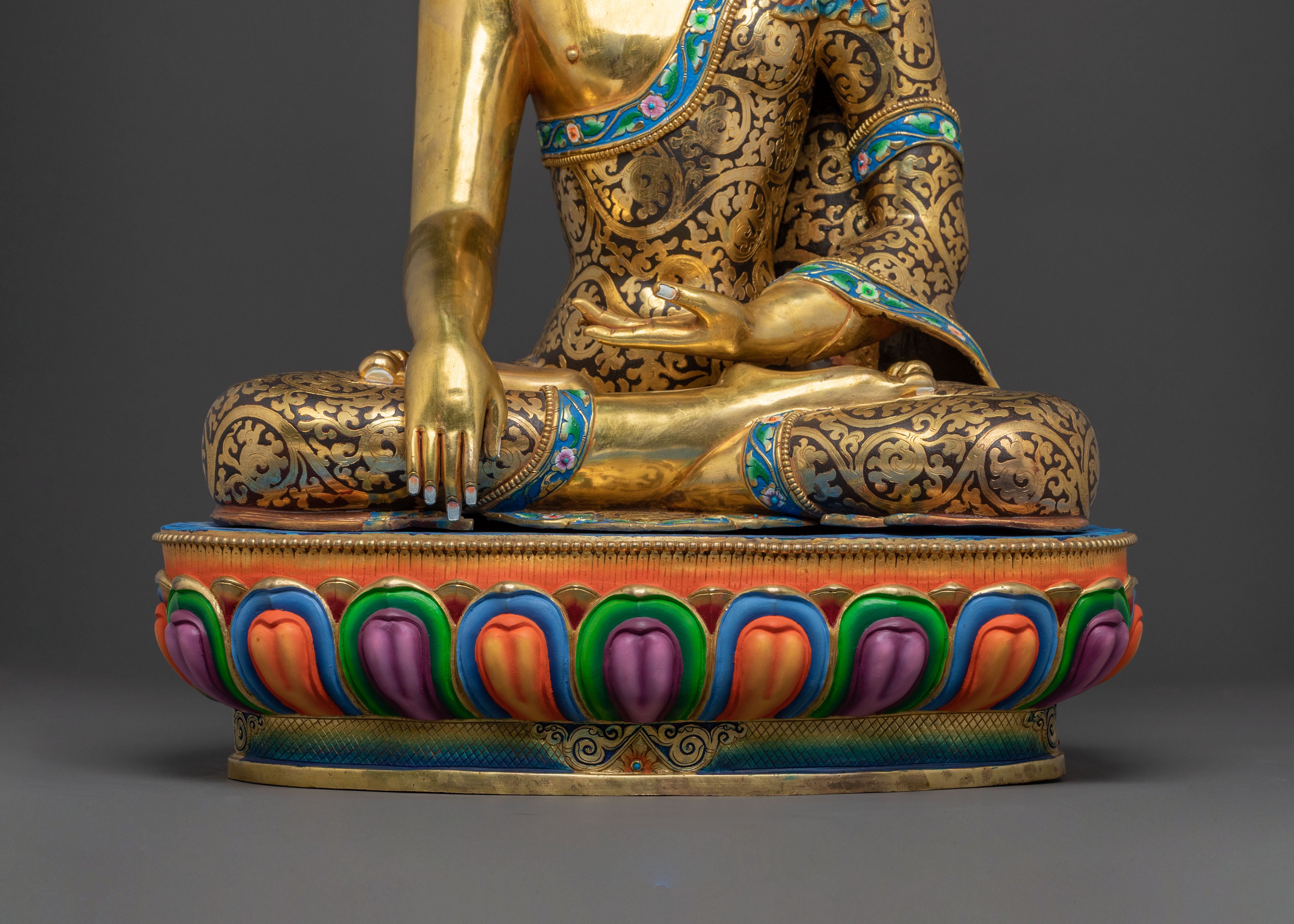 Shakyamuni Buddha Sculpture | Awakened Sage