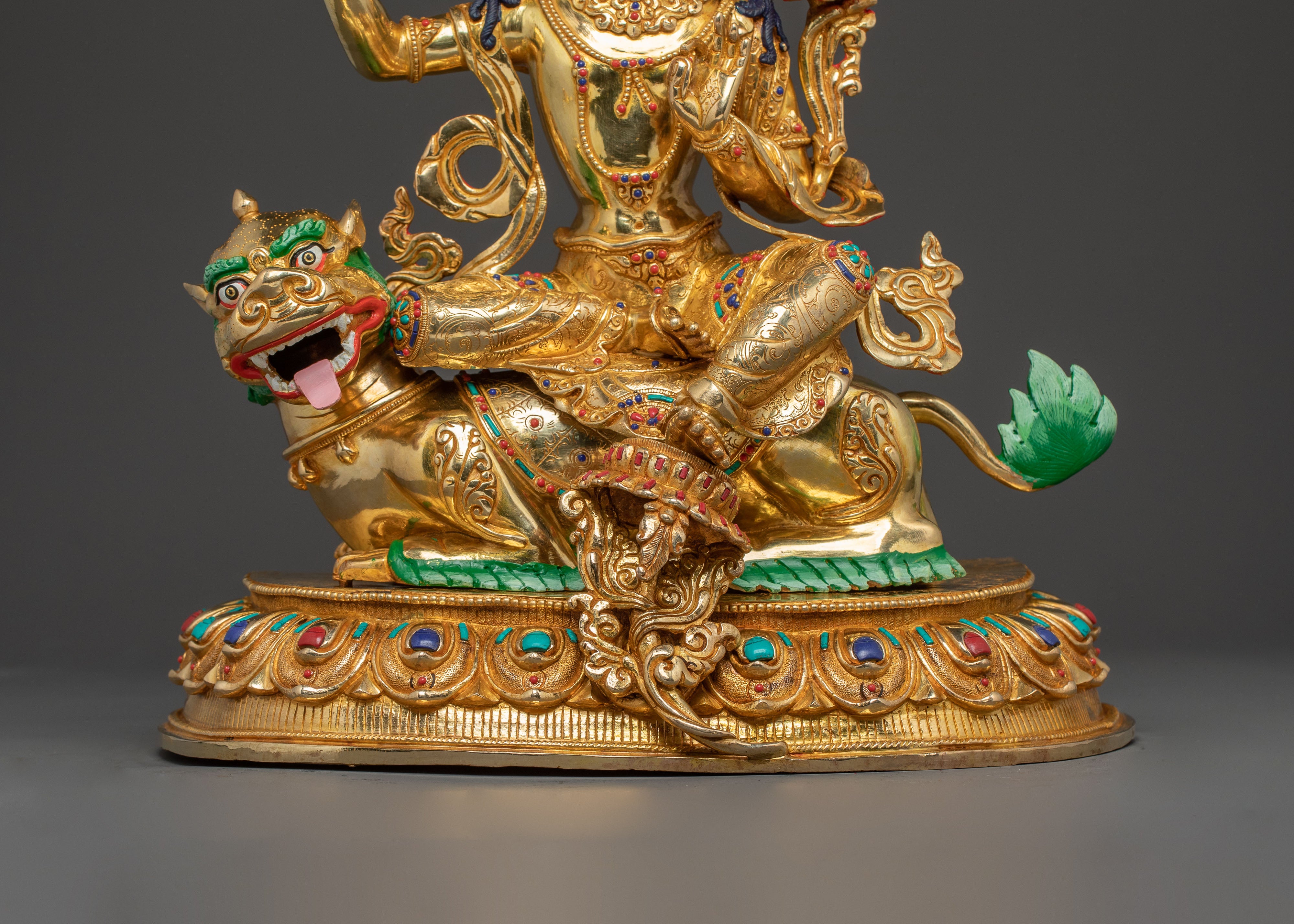 Samantabhadra Blessing Statue: Exquisite 24K Gold Gilded Form