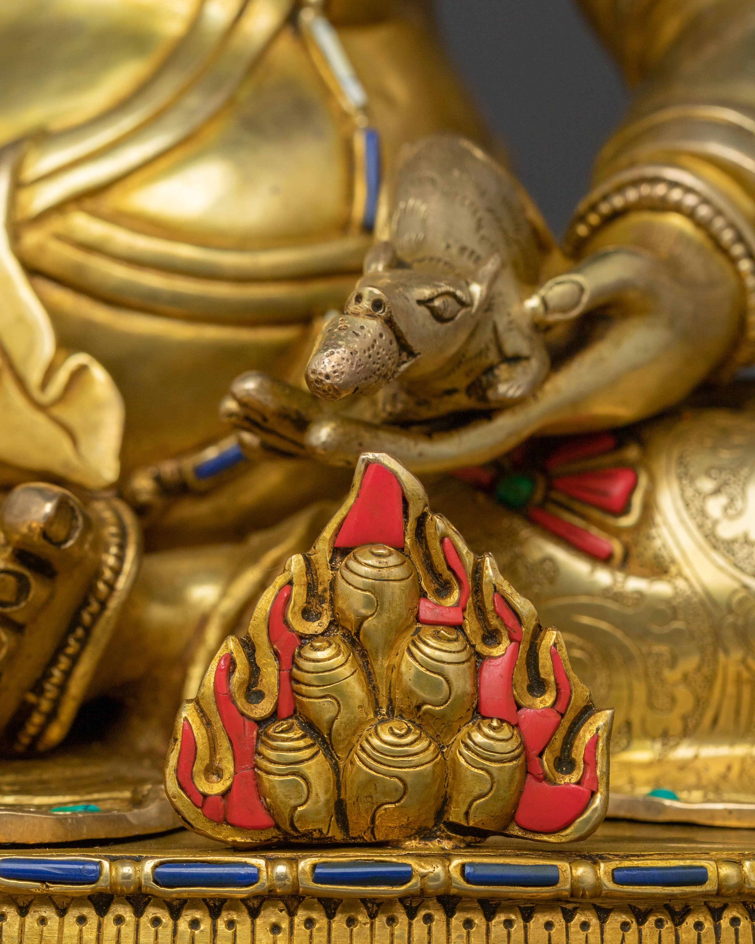 Wealth Guardian: Dzambhala Golden Statue