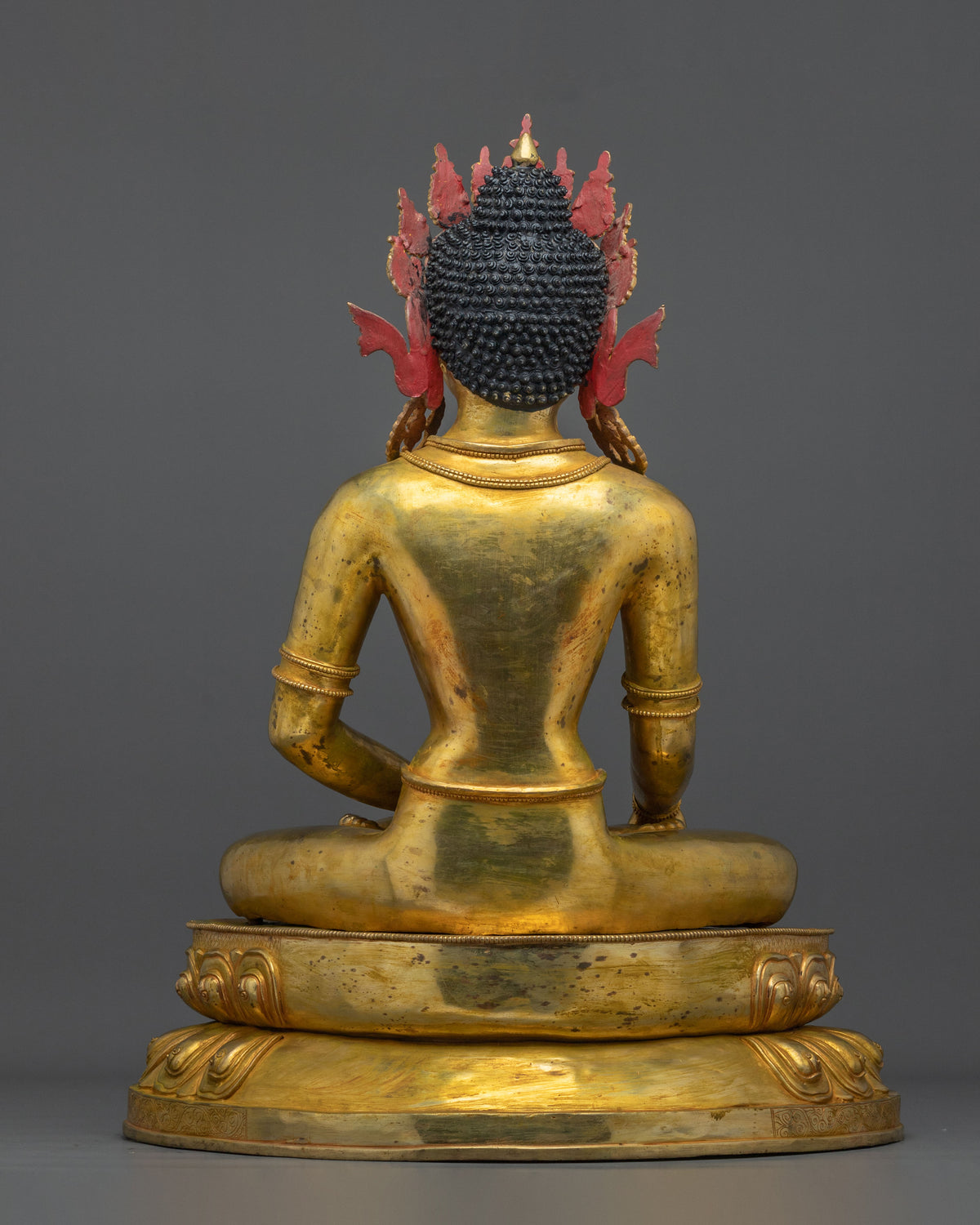 Mitrugpa Golden Figurine | Embodiment of Steadfastness