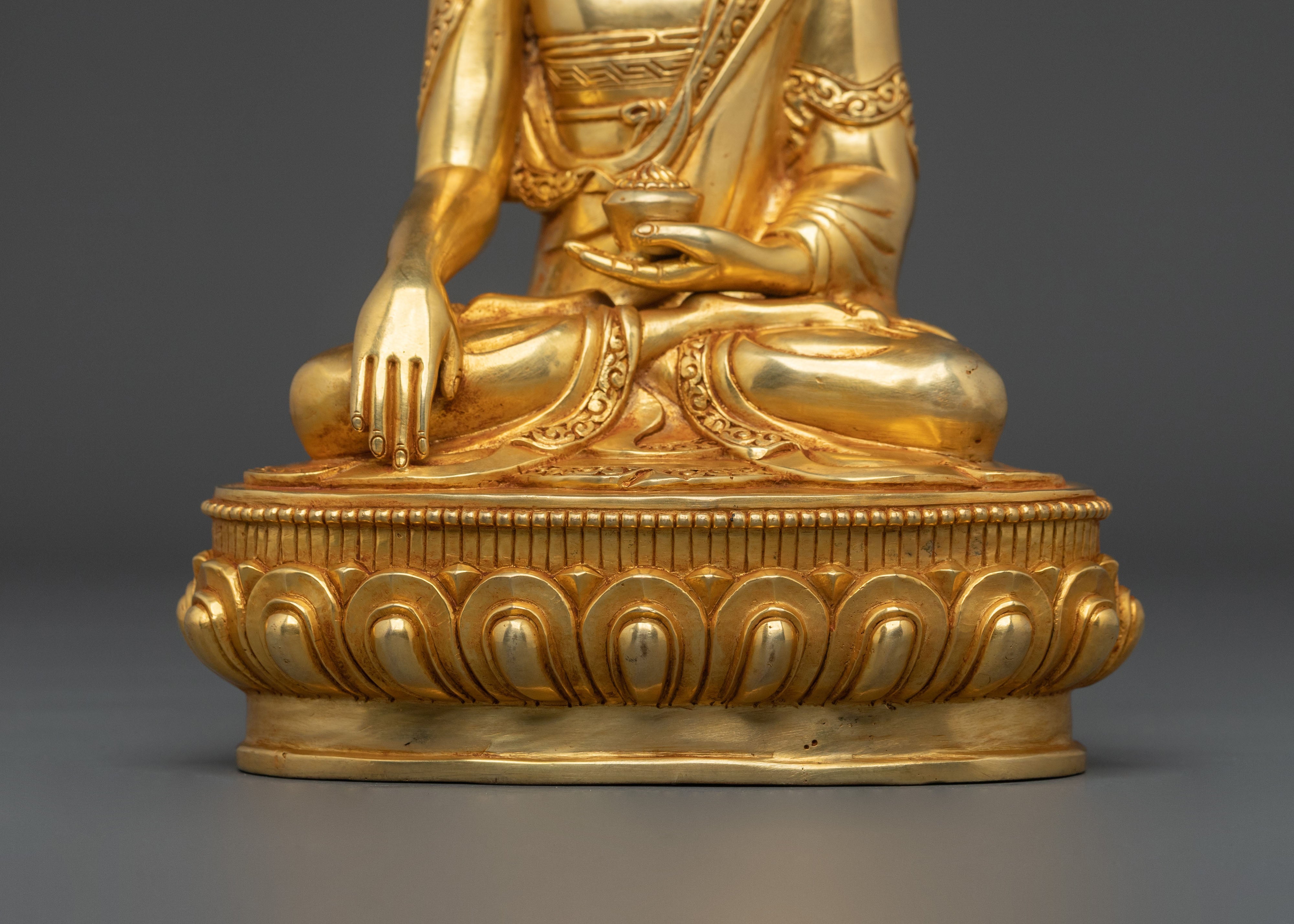 Shakyamuni Buddha Traditional Statue | Enlightened Figurine