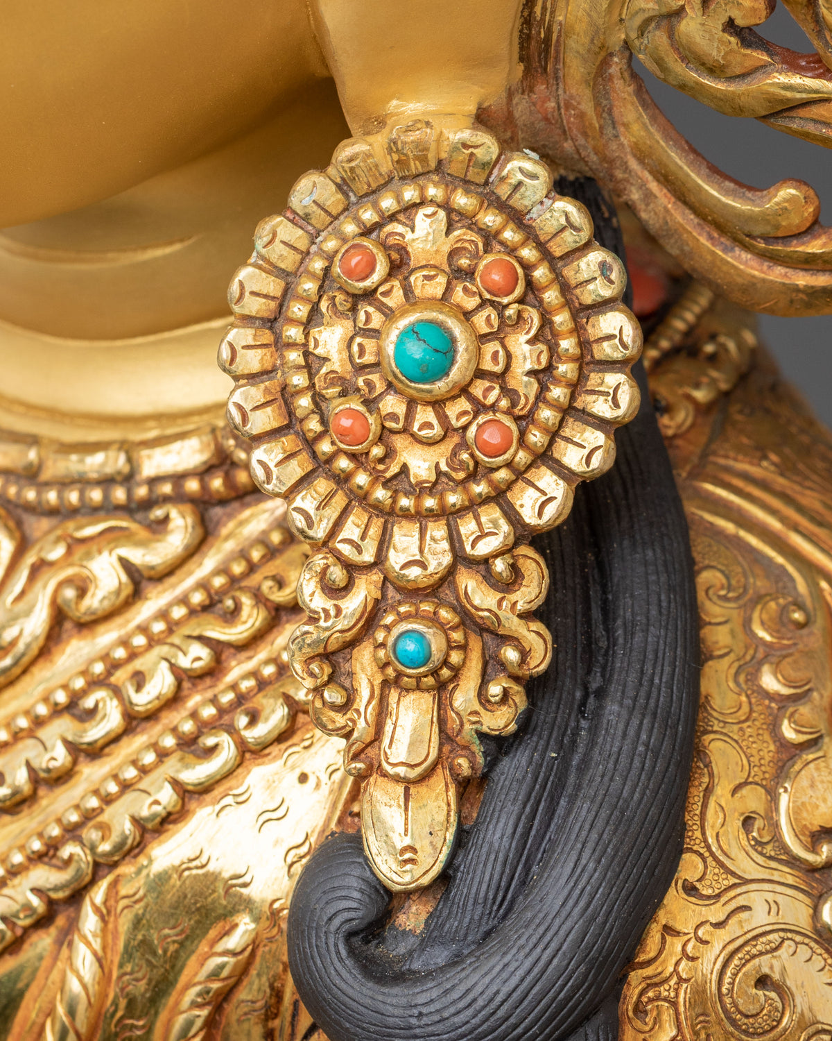 Chenrezig Sculpture | Hand-Carved 24K Gold Gilded Figurine