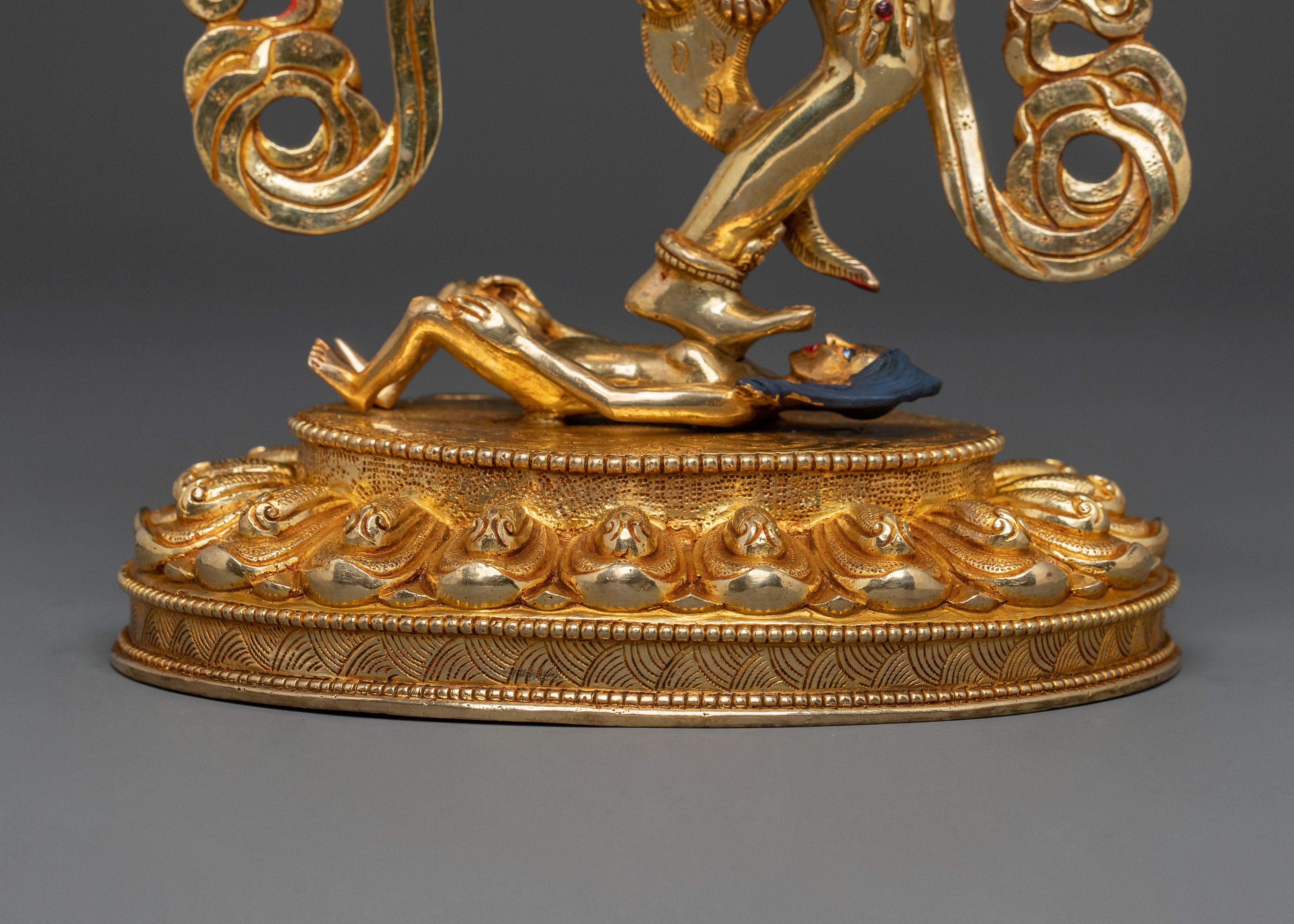 Kurukulla Statue | 24K Gold Glided Buddhist Dakini
