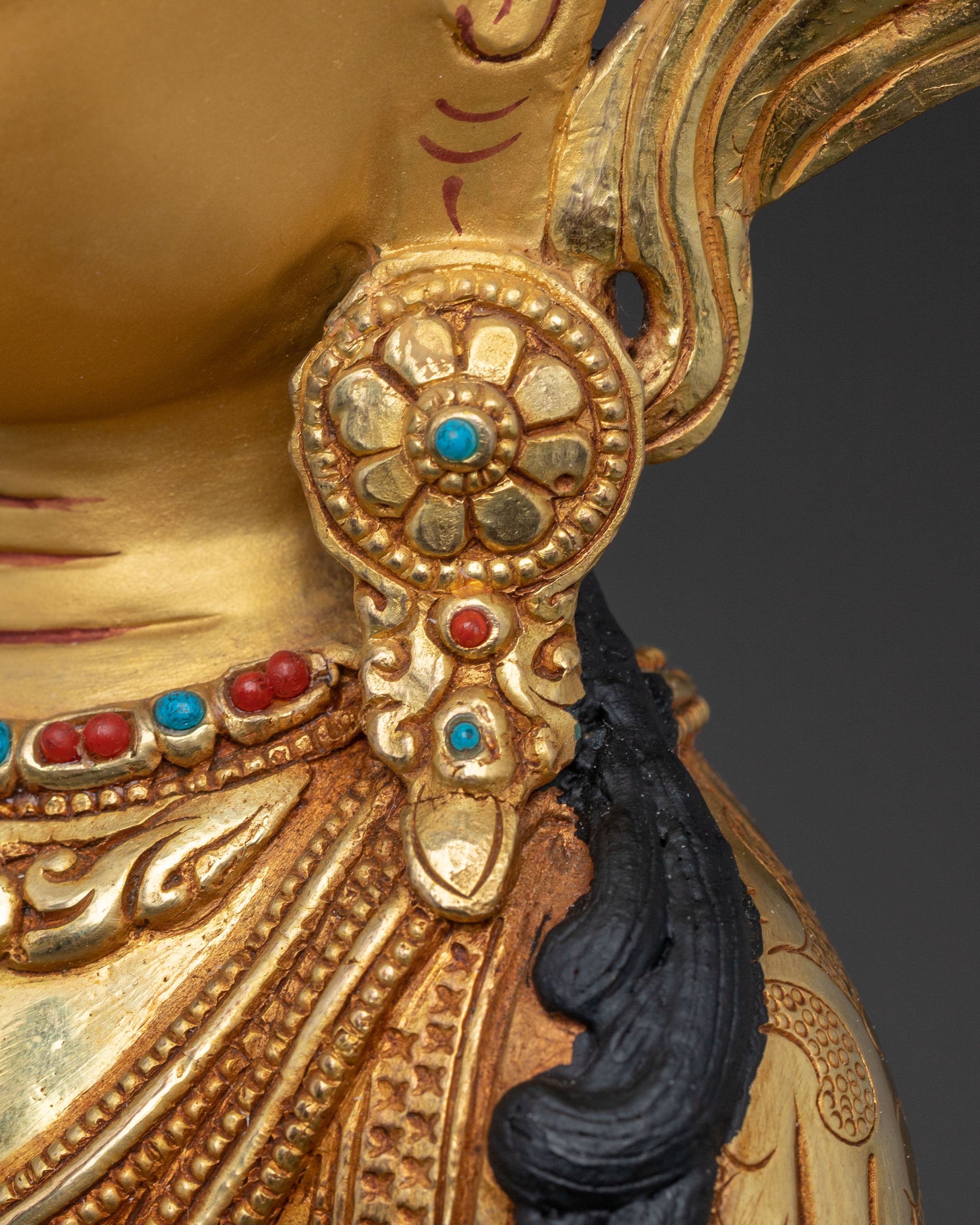 Statue of the Buddha, The Sage of Shakya Clan | 24K Gold Gilded Sculpture