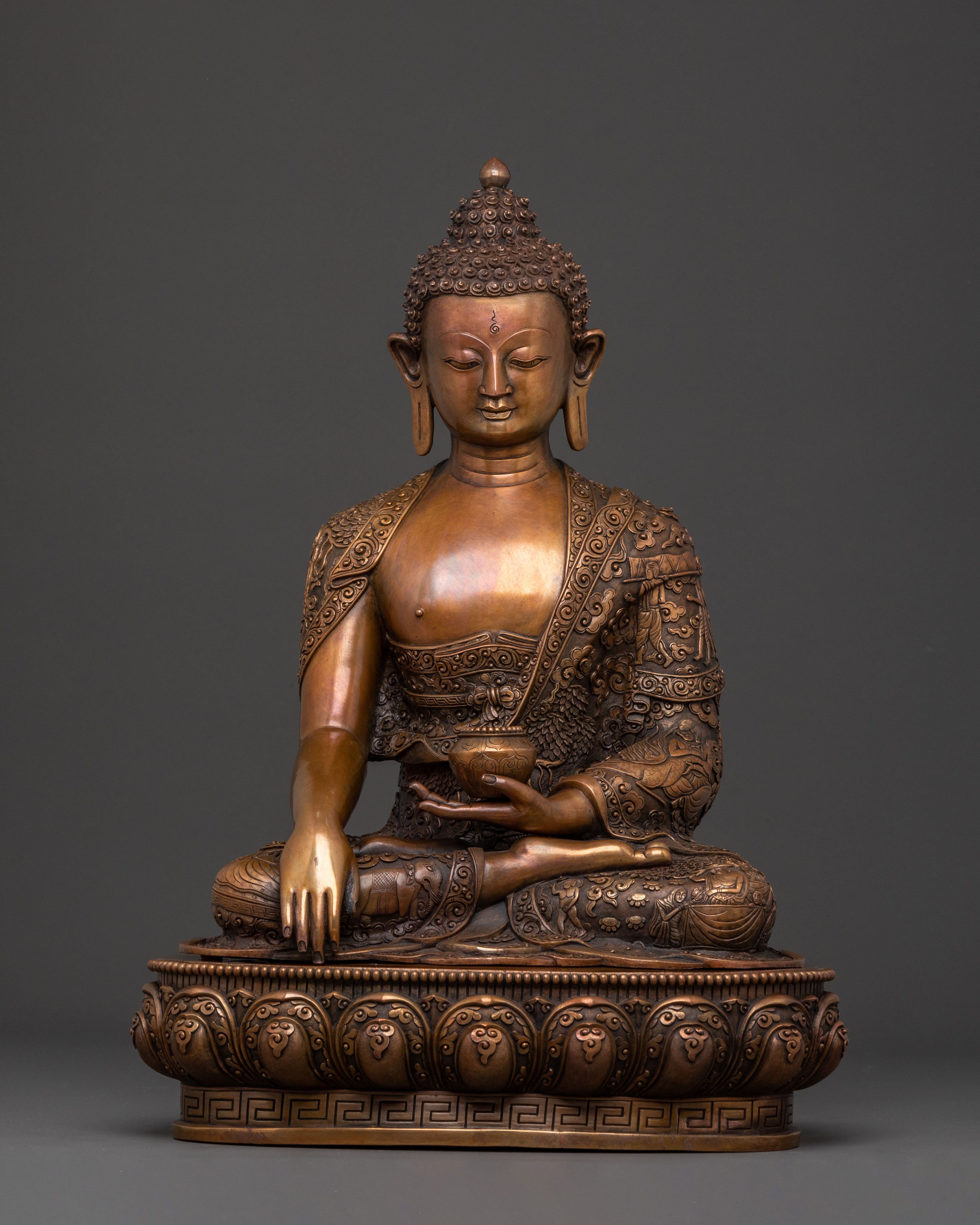 Shakyamuni Buddha Statue
