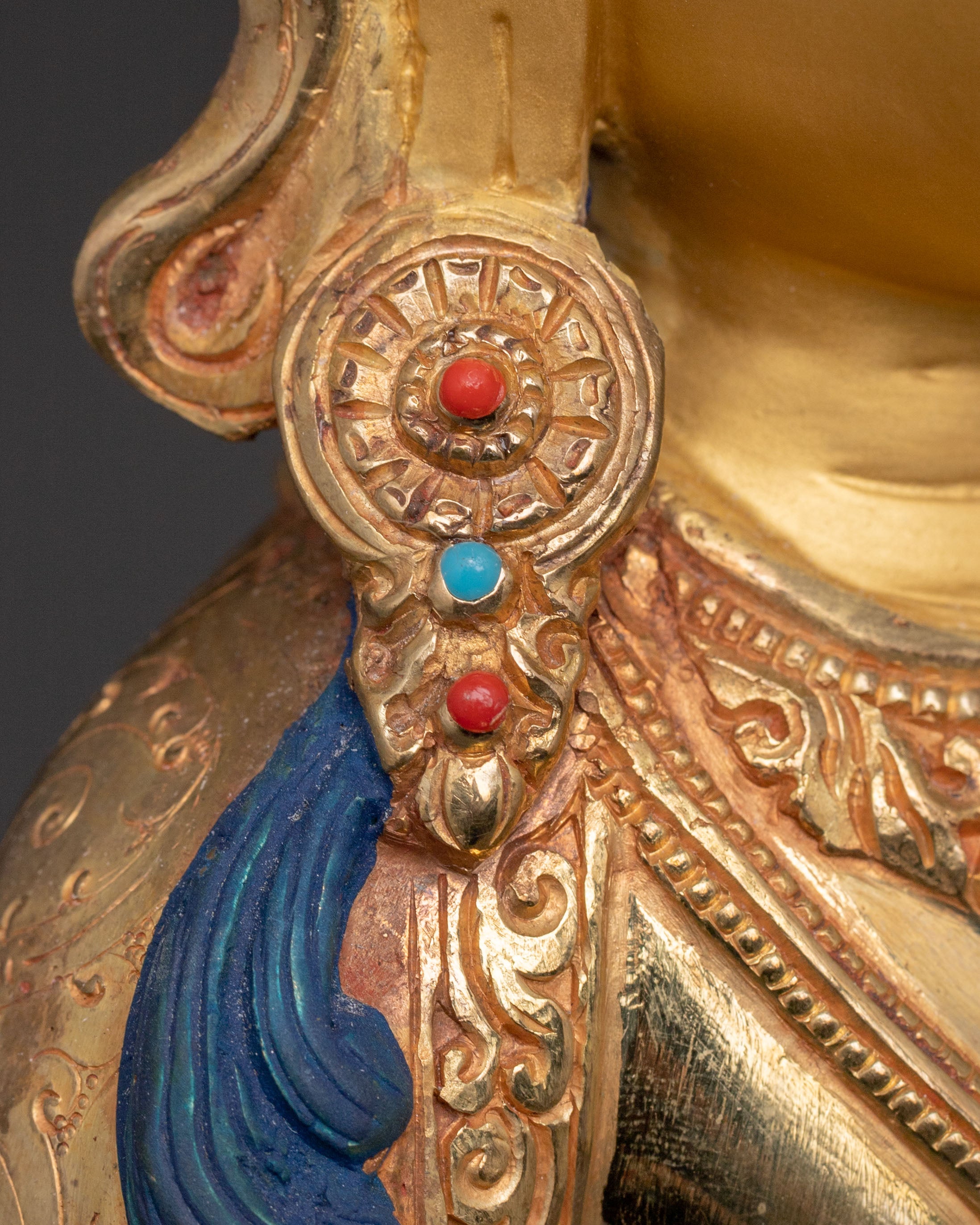 Amitayus Immortal Statue: Spiritual Figure