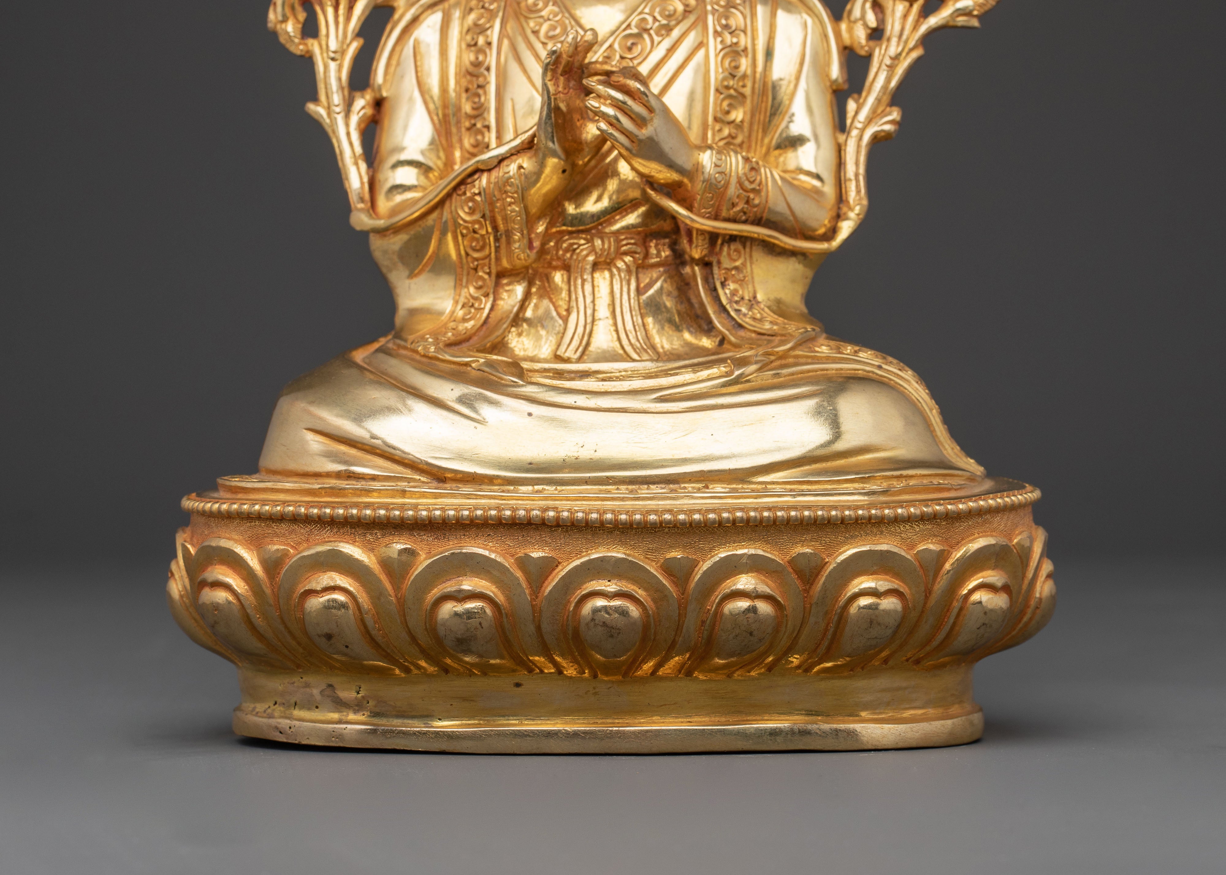 Statue of Drogon Chogyal Pagpa