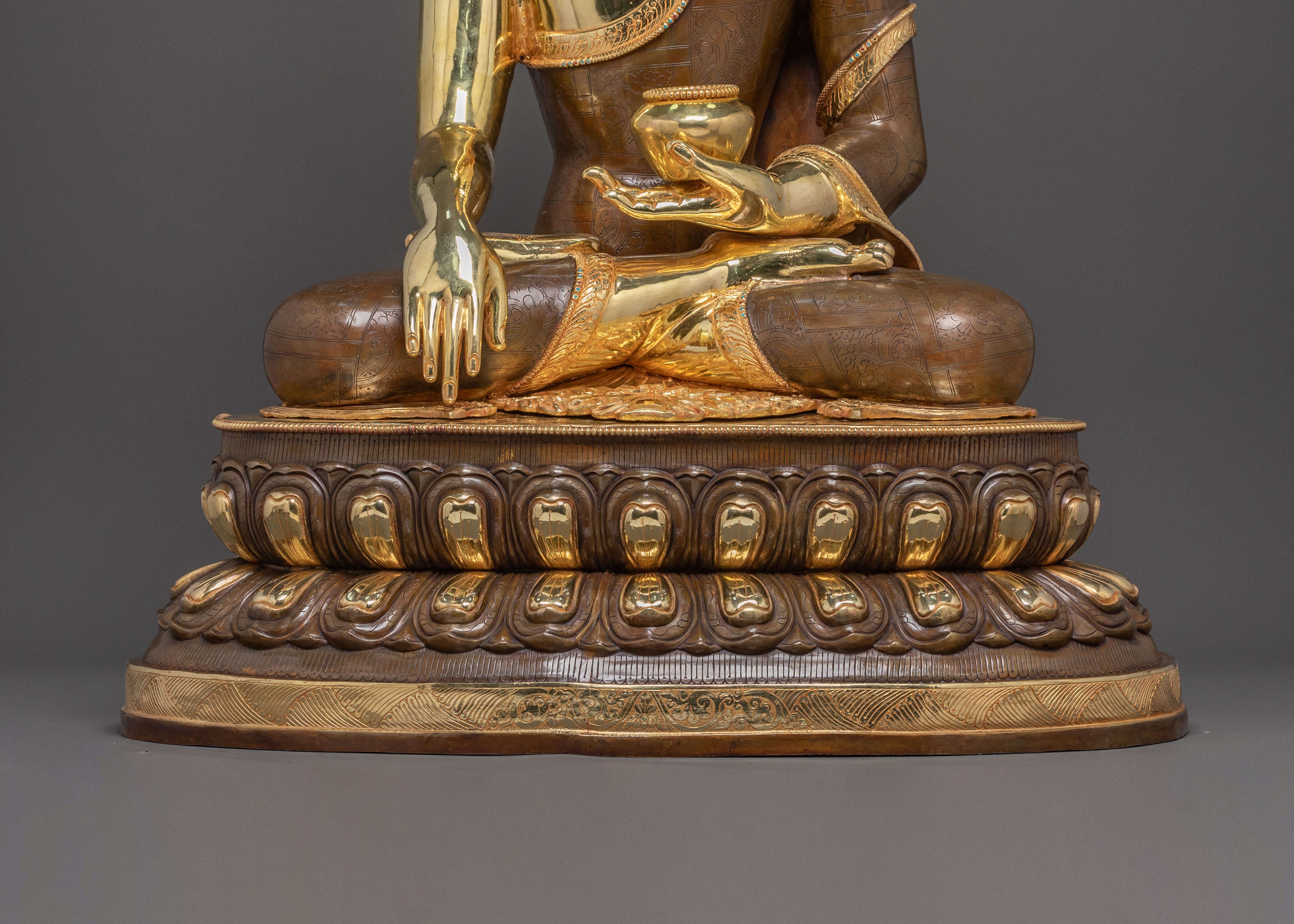 Shakyamuni Buddha Sacred Statue | Enlightened One