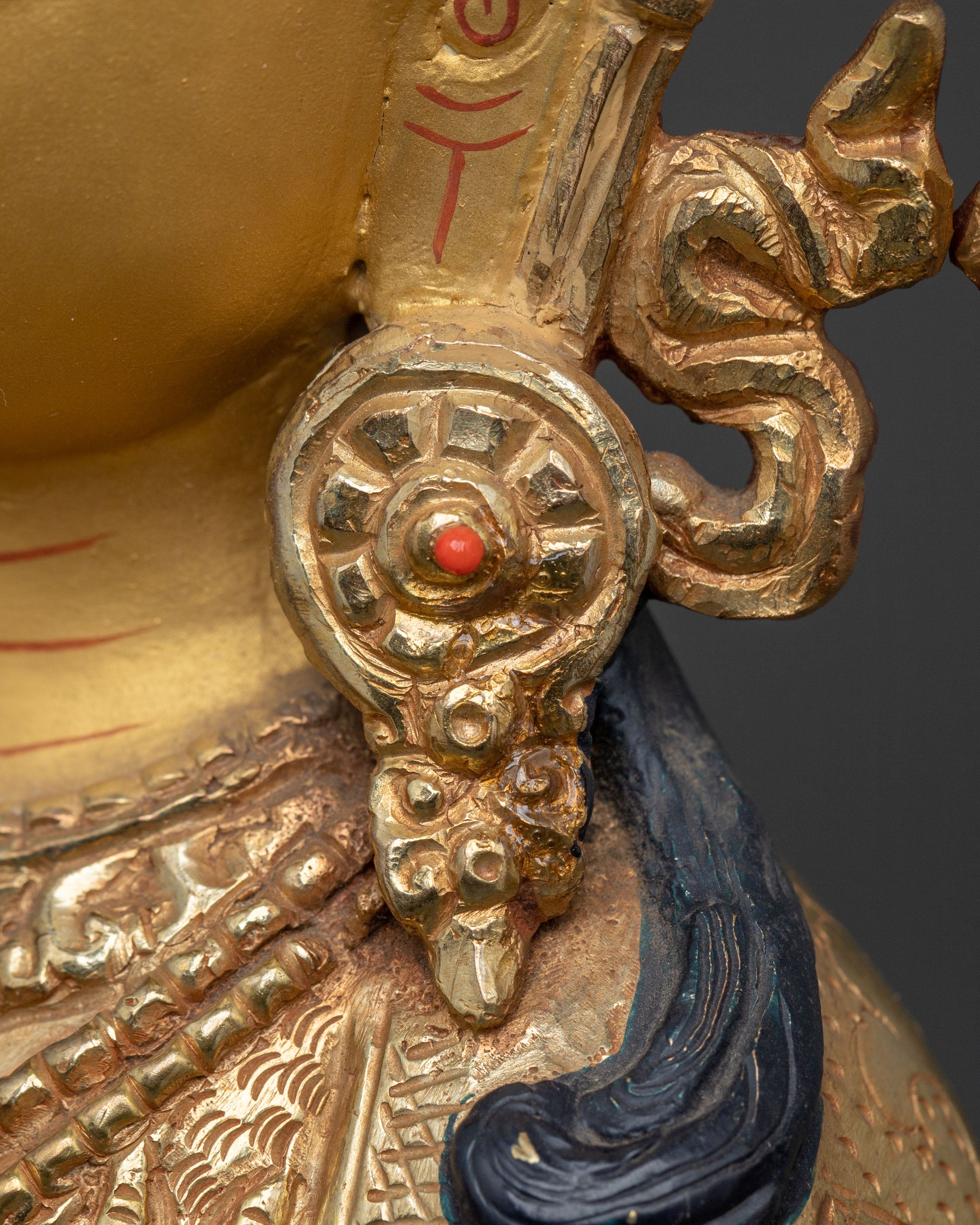 Handmade Chenrezig Statue: Compassion Bodhisattva
