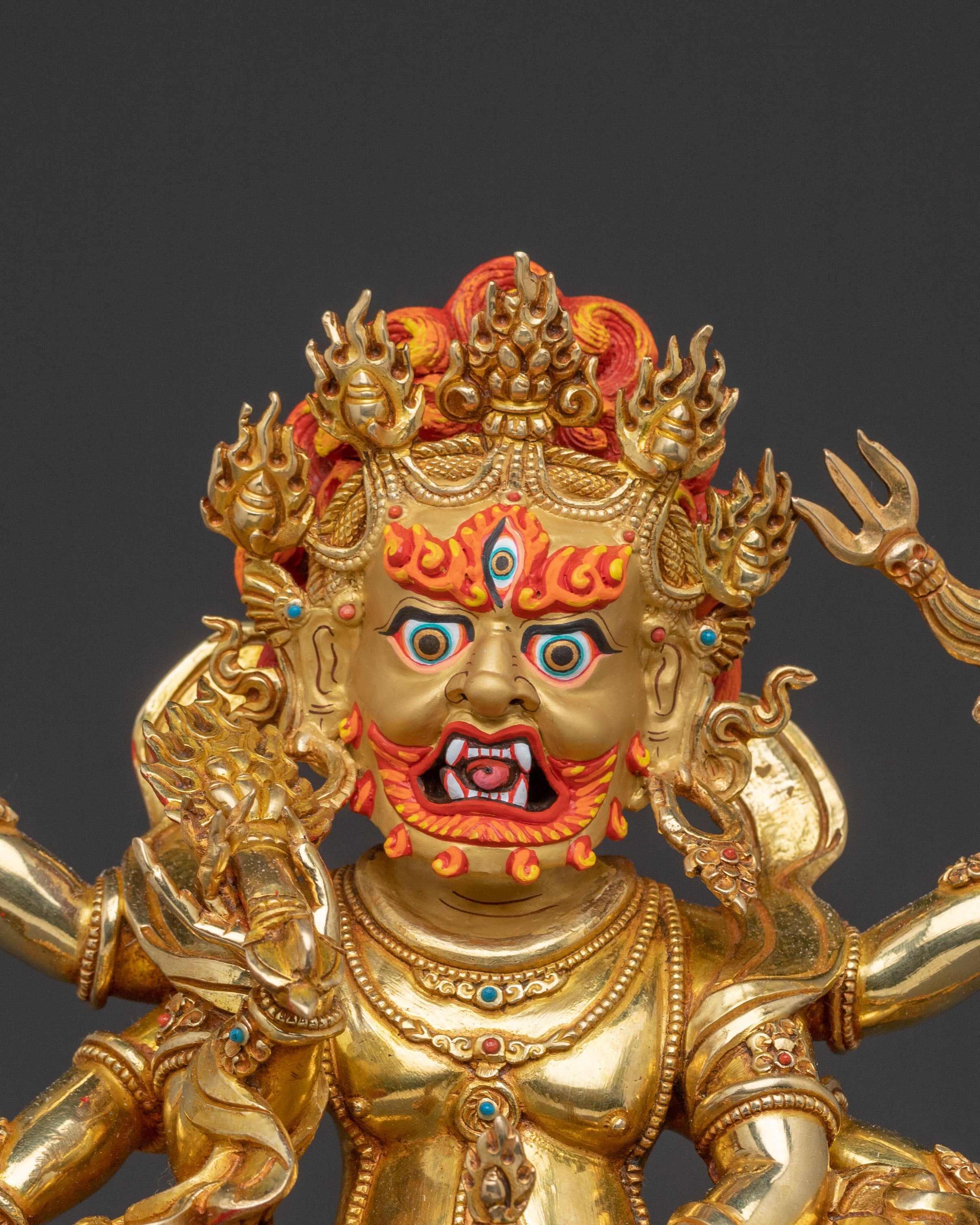 White mahakala Divine Statue