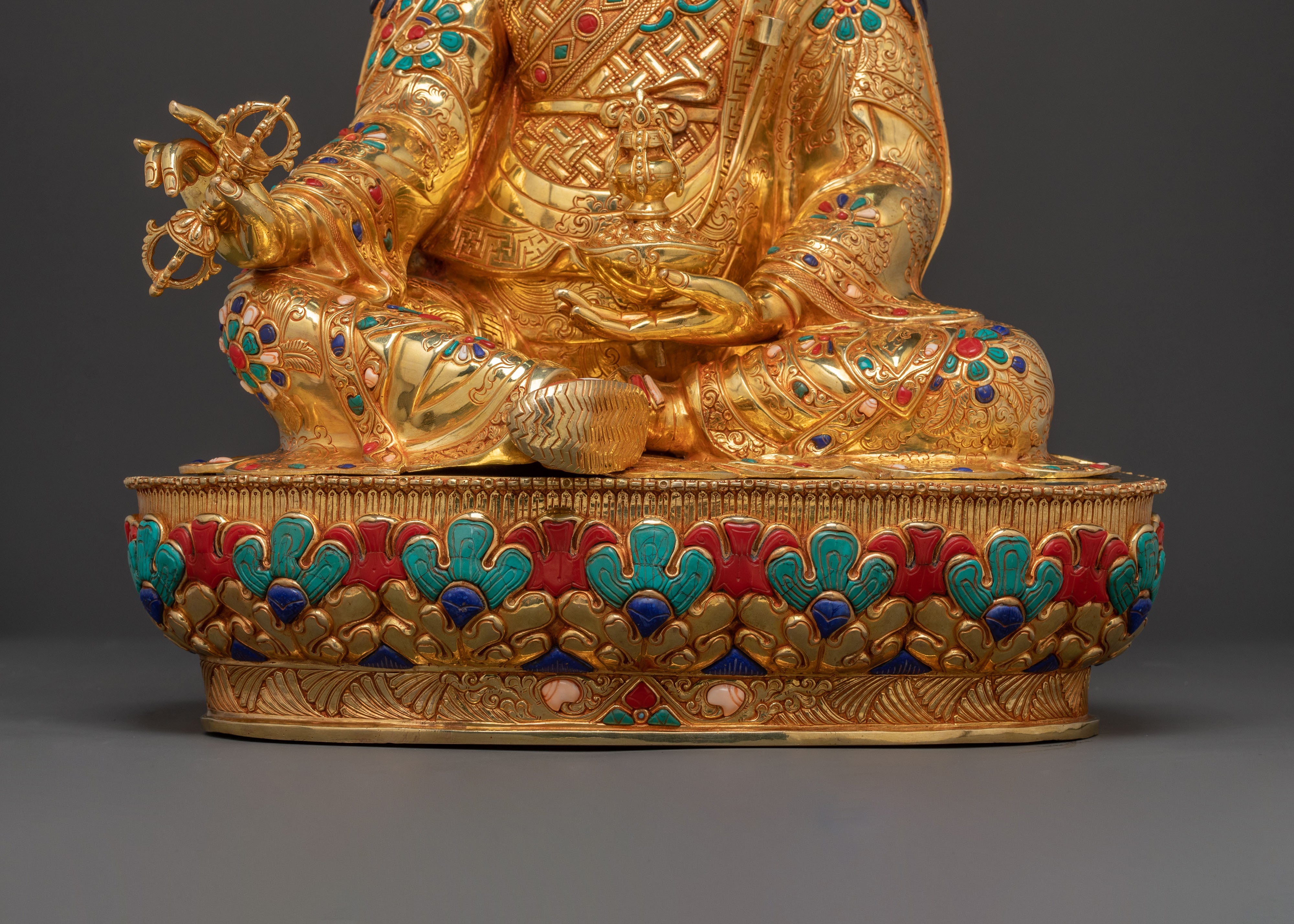 Guru Rinpoche Teacher Figure | Lotus Born Master