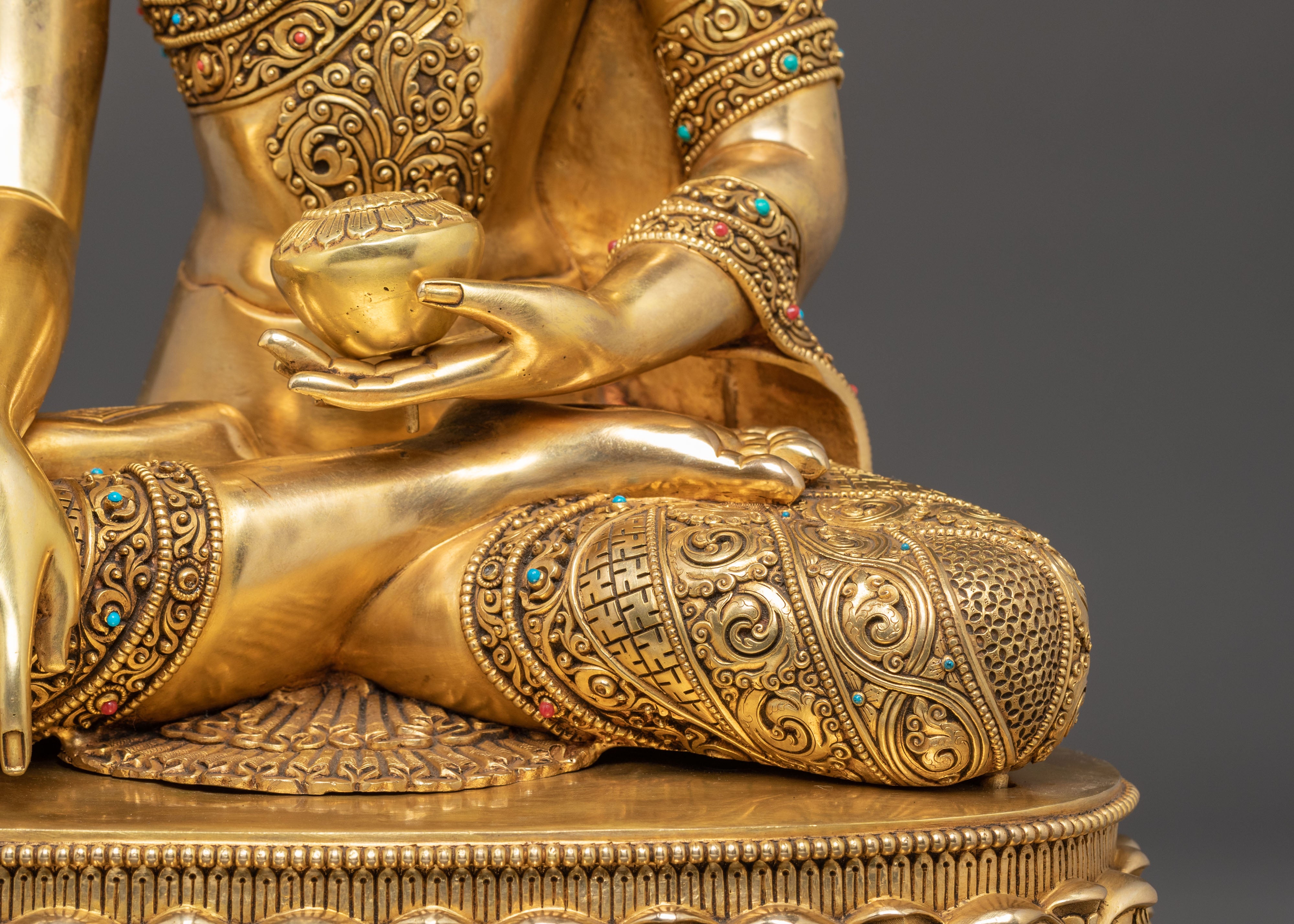 Radiant Statue of Historical Shakyamuni Buddha | Founder of Buddhism