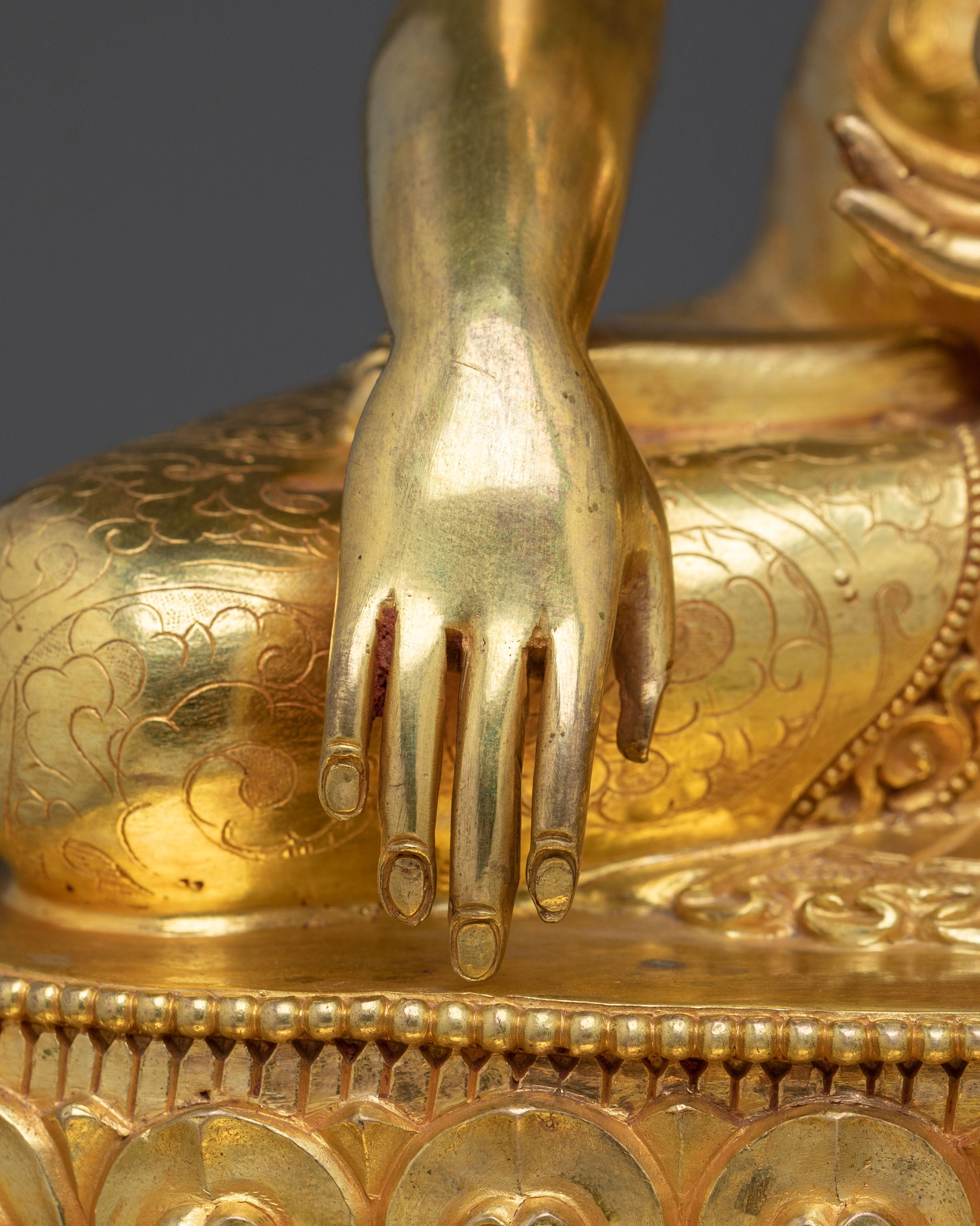 Shakyamuni Buddha Figurine Seated on a Throne | Golden Statue
