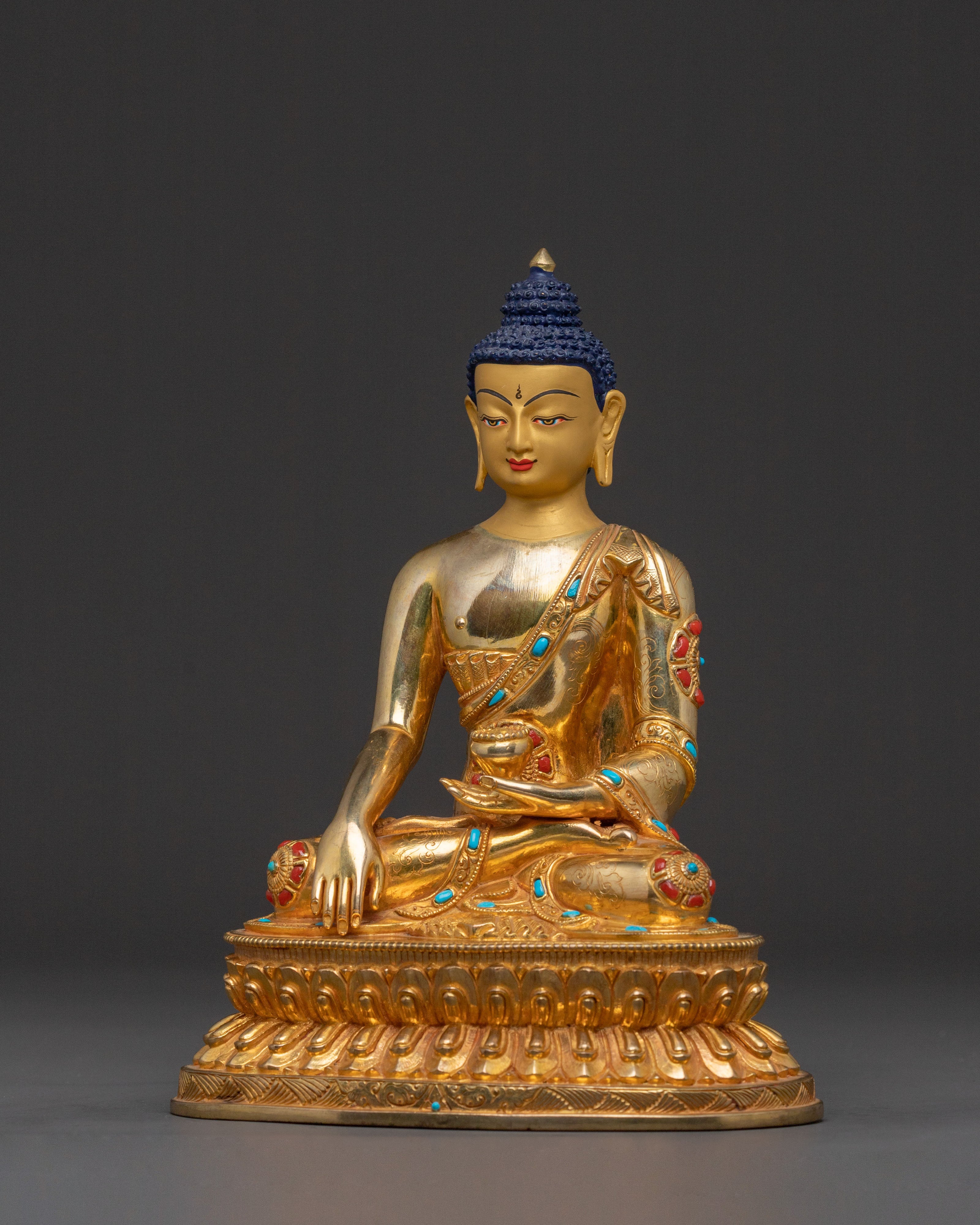 Shakyamuni Buddha Traditional Statue for Altar – 24K Gold Gilded