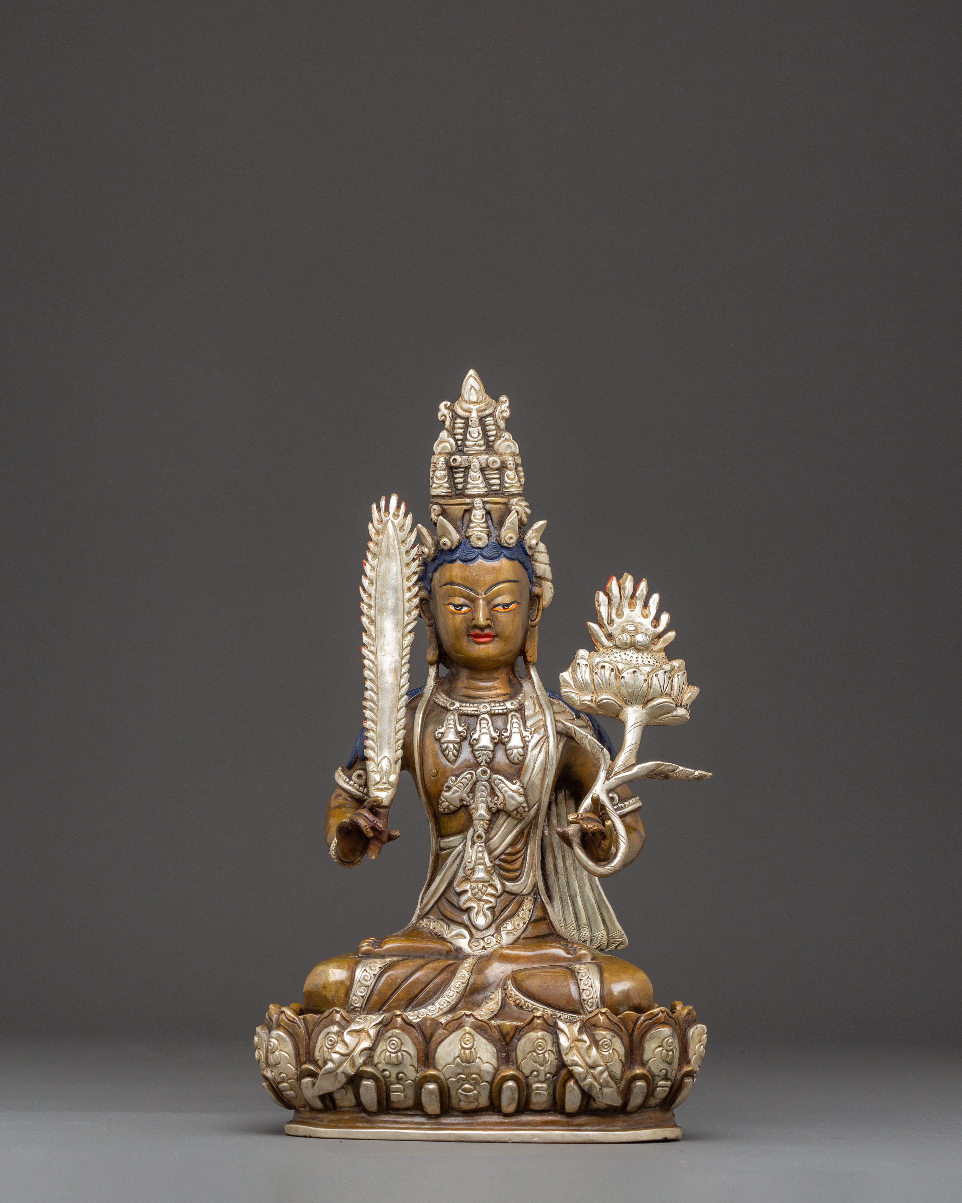 Akasagarbha Statue: Boundless Sky Treasury