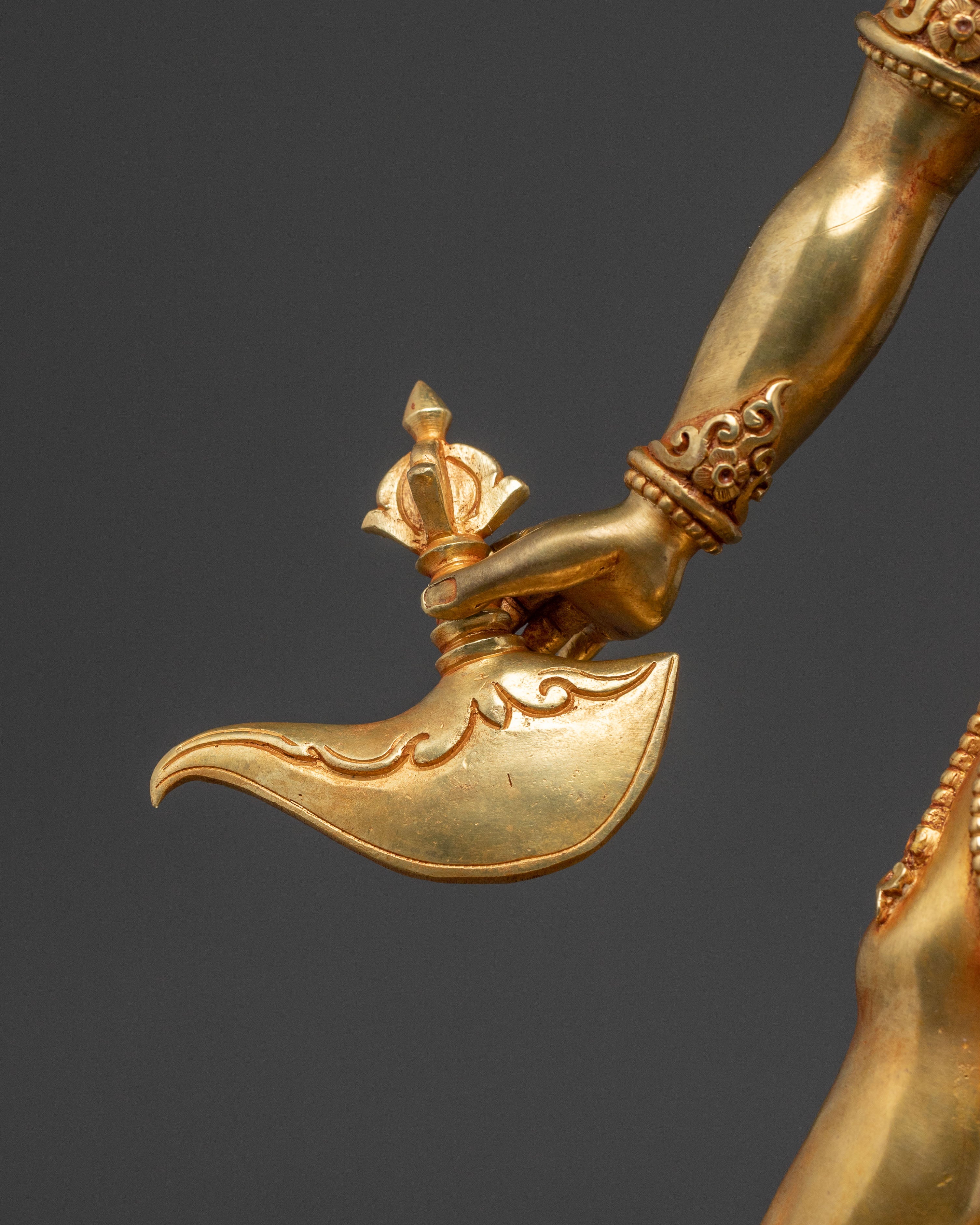 Sacred Vajrayogini Golden Statue – Radiant Himalayan Copper