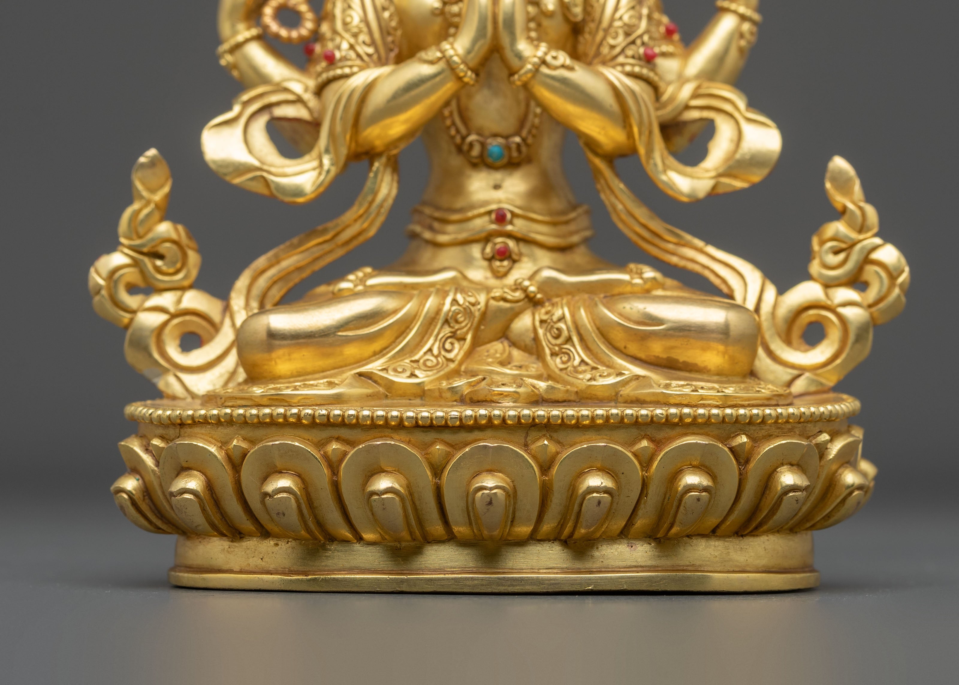 Chenrezig Lord of Compassion Sculpture – 24K Gold Gilded