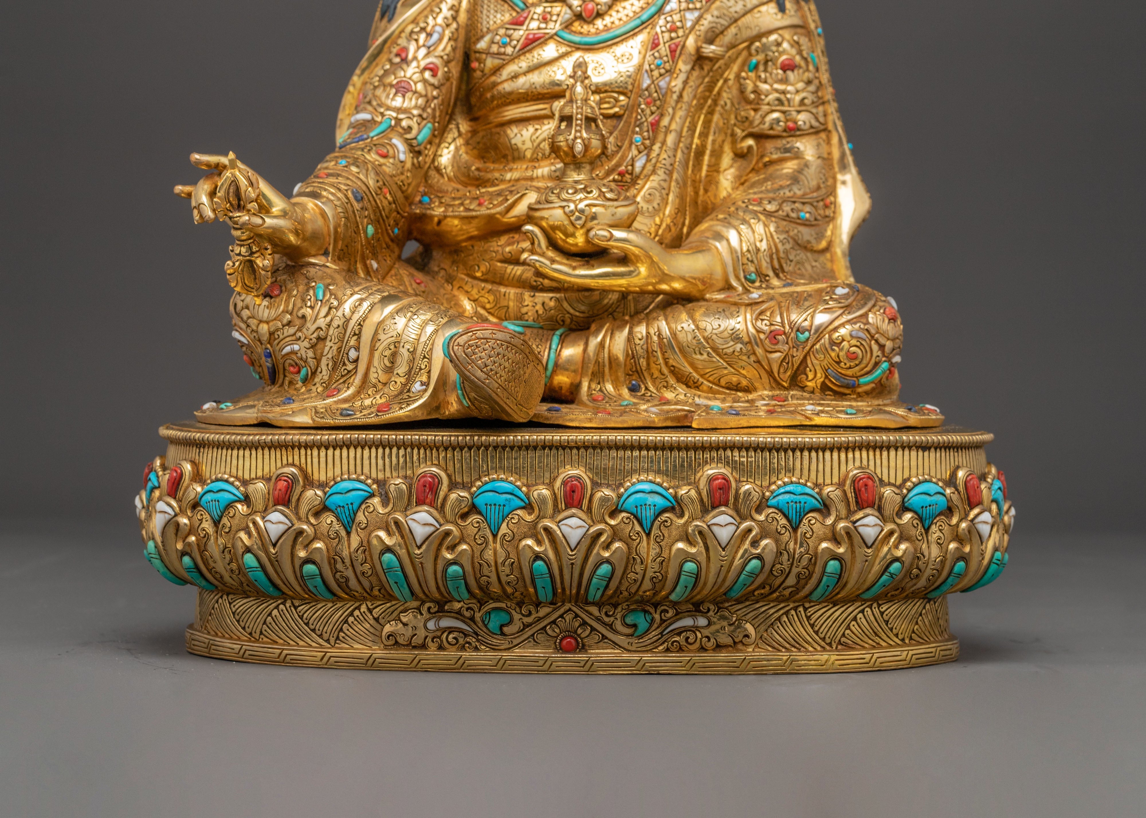 Guru Rinpoche Statue : Lotus Master