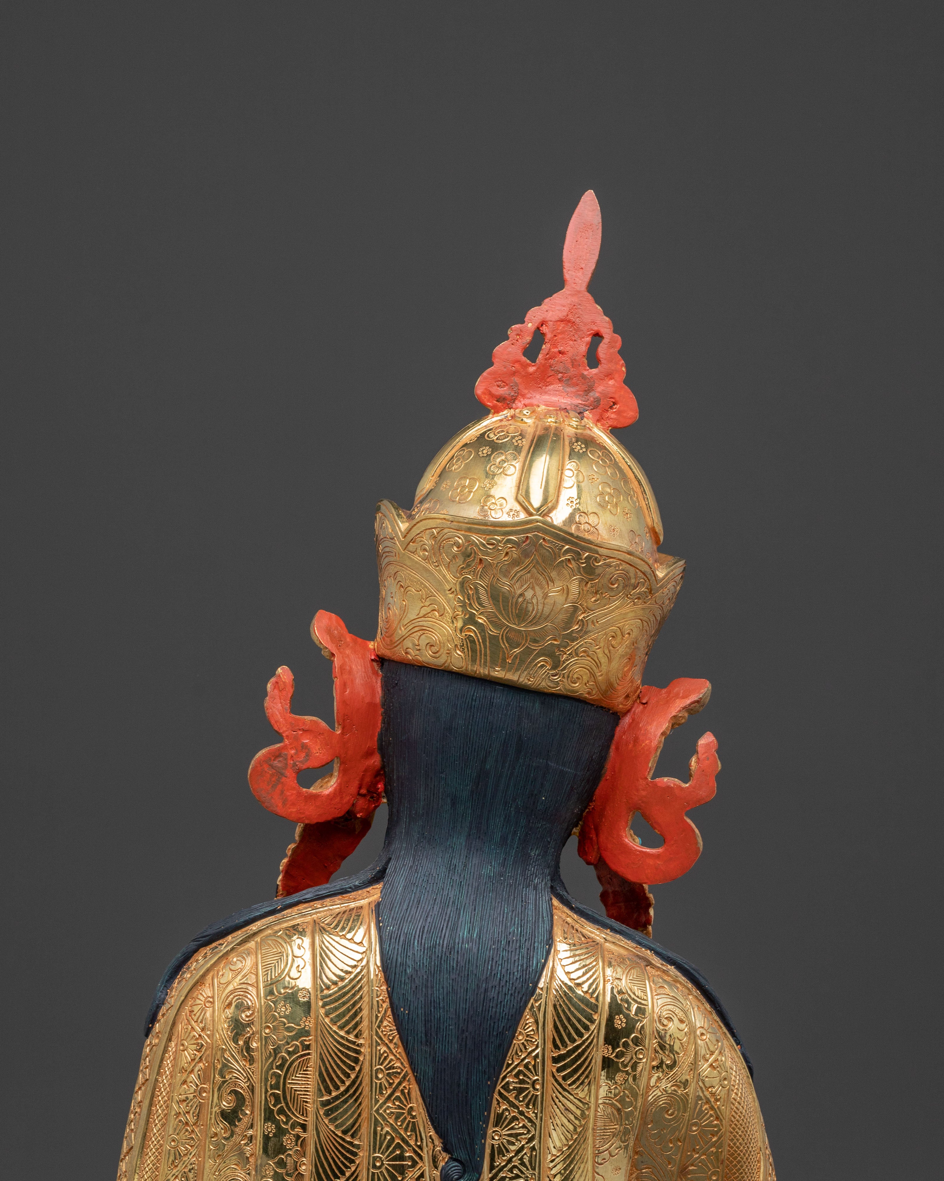 Guru Rinpoche Tibetan Master Statue – Radiant 24K Gold Gilded