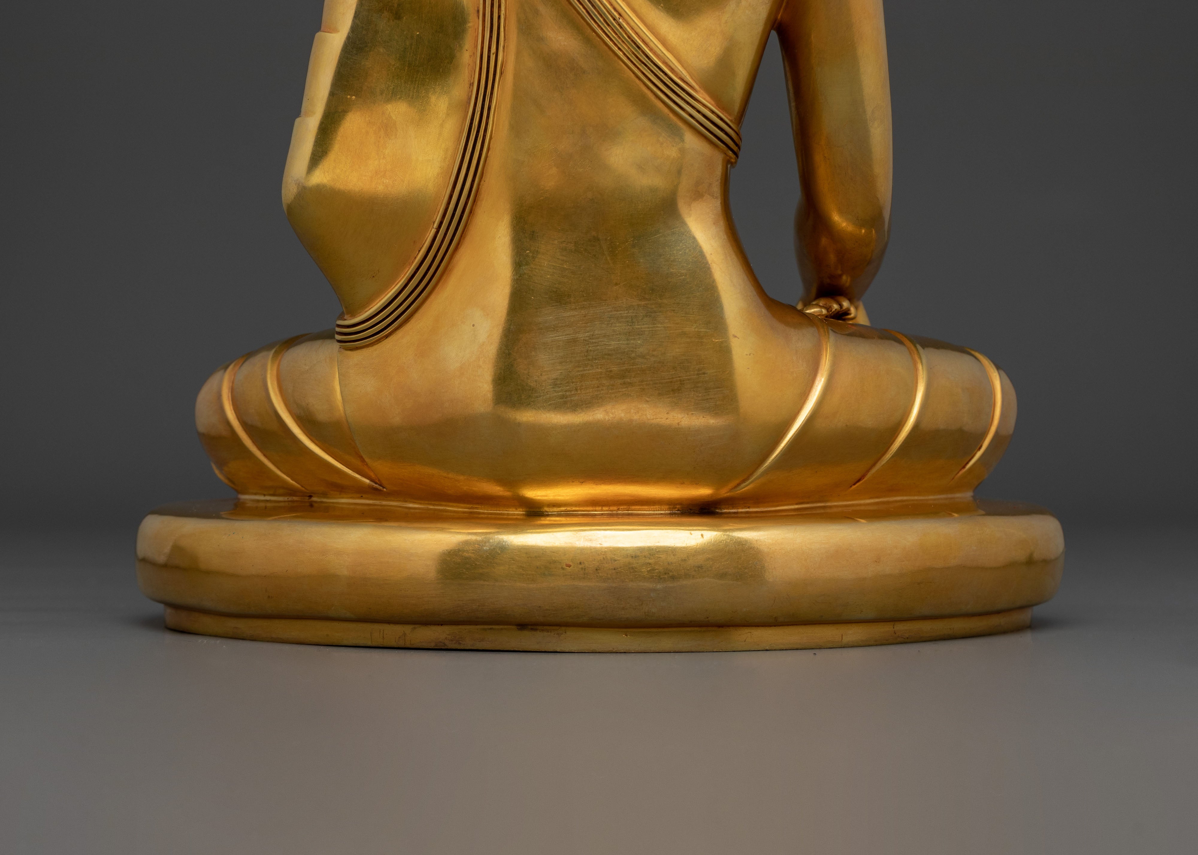 Golden Shakyamuni Buddha Statue | Home Decor