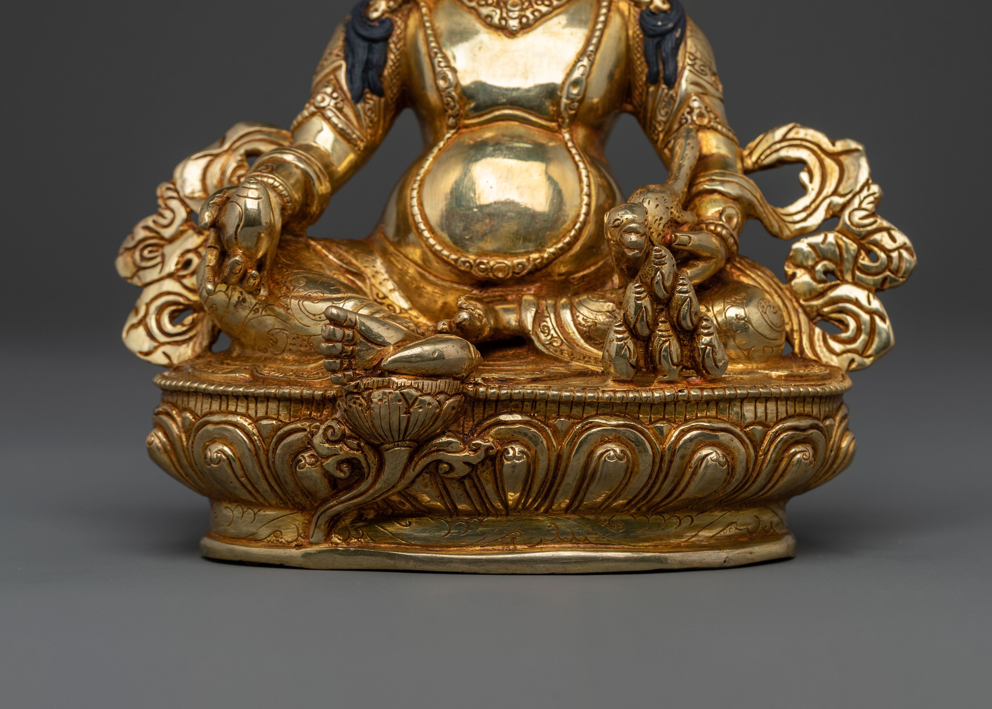 Dzambhala the God of Wealth | 24K Gold Gilded Statue