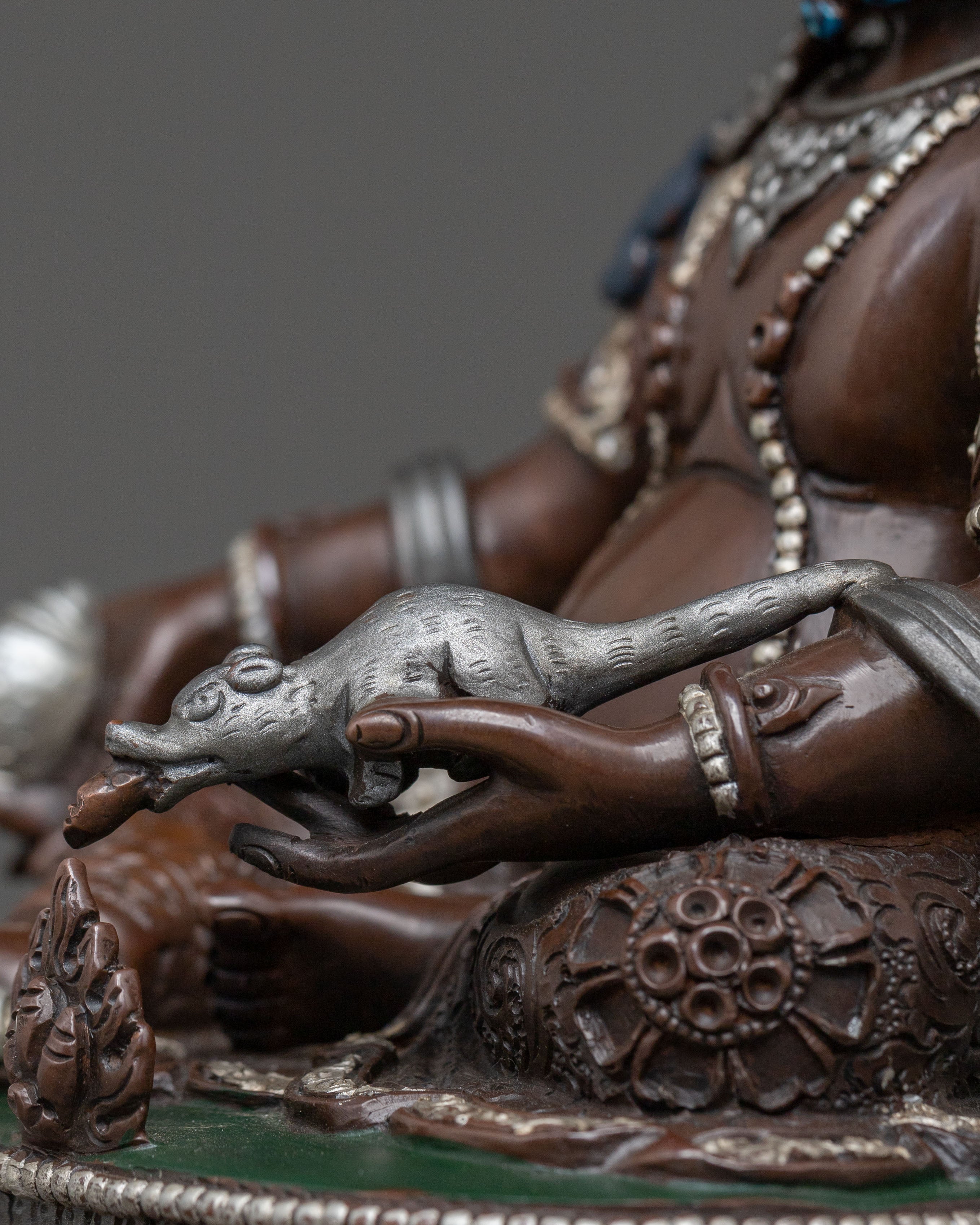 Buddhist Wealth God Dzambhala Statue | Spiritual Decor