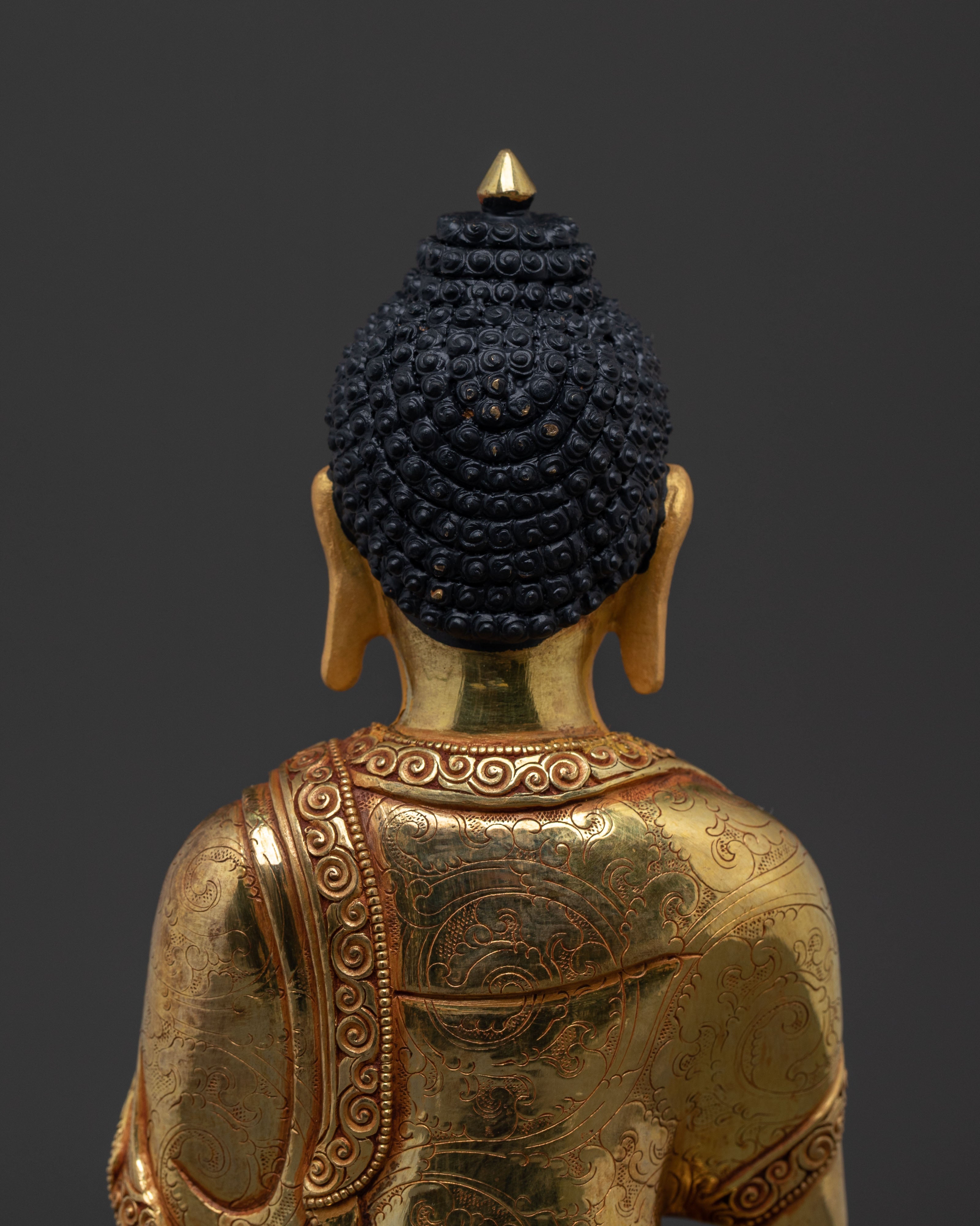 Shakyamuni Buddha Spiritual Altar Statue – Handcrafted & Gold Gilded
