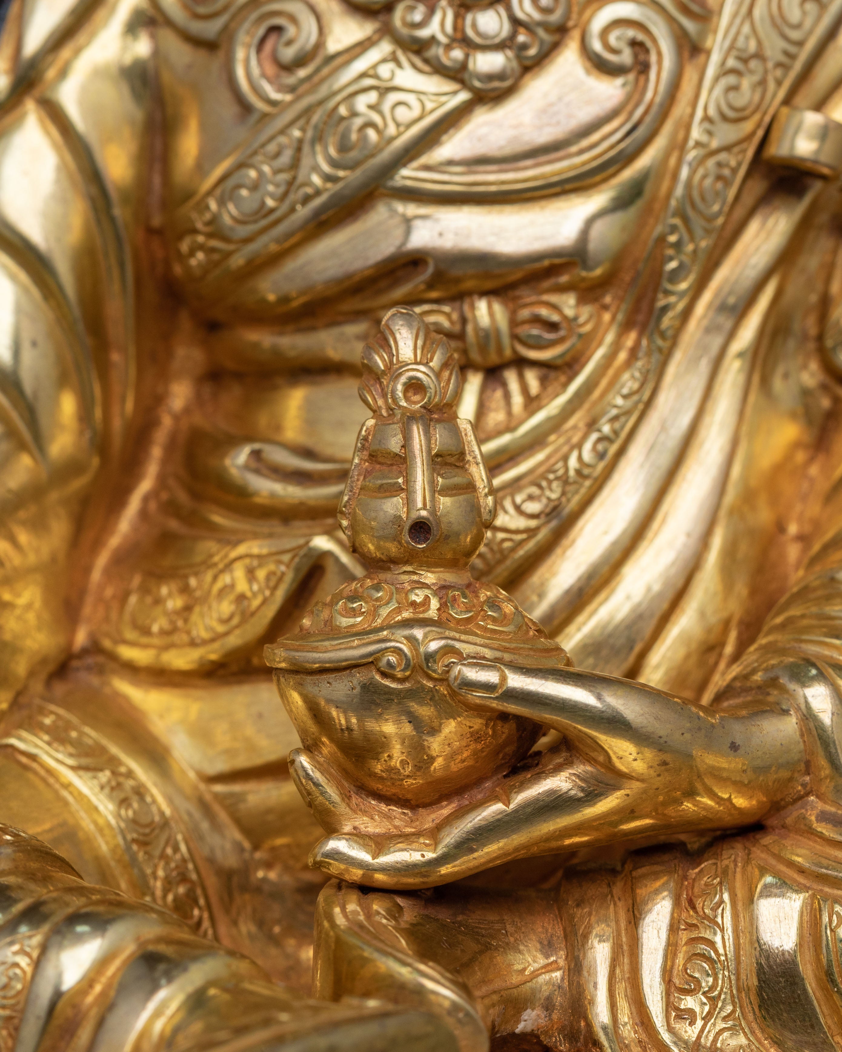 Guru Rinpoche Divine Sculpture: Sacred Symbol of Wisdom