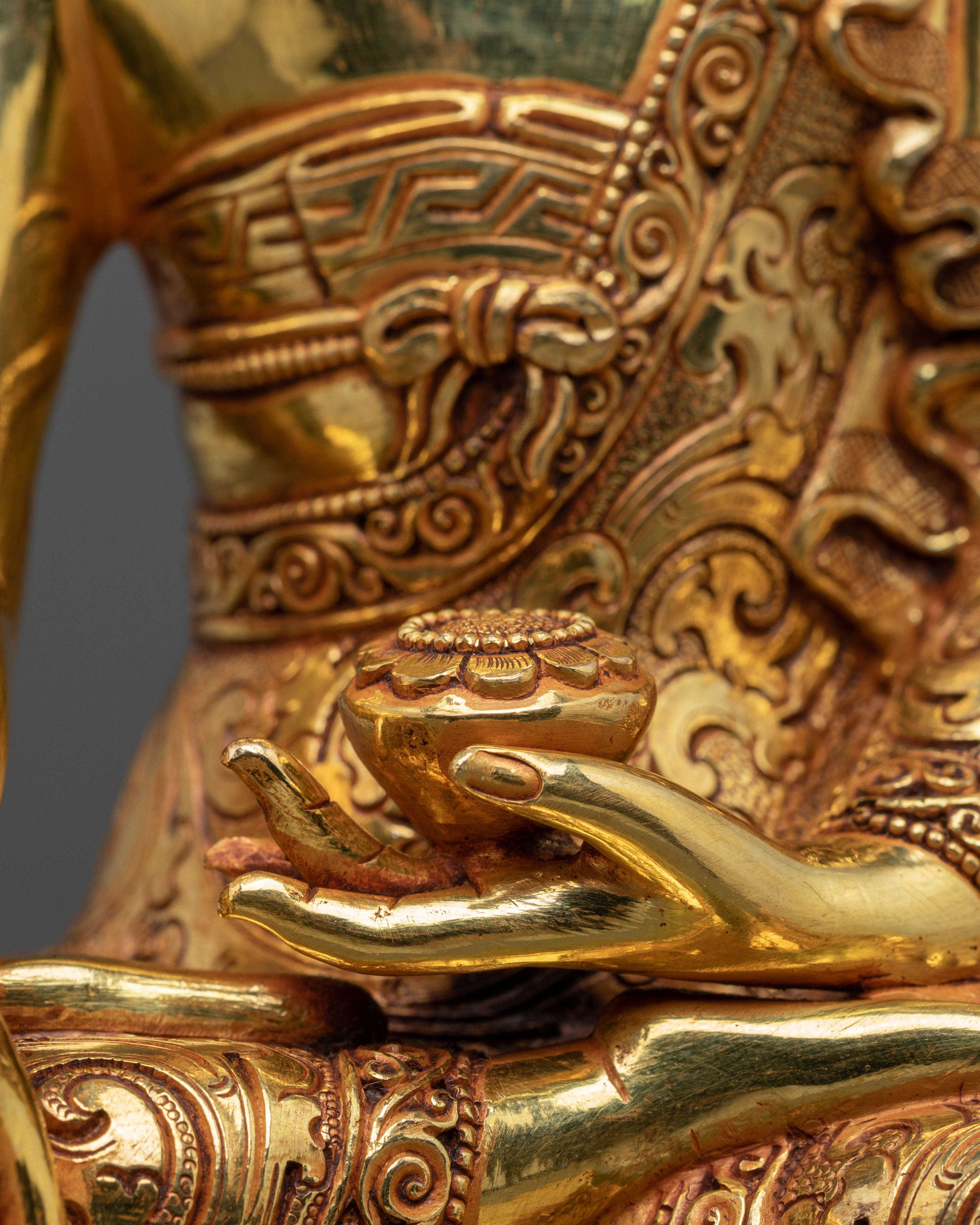 Shakyamuni Buddha Sculpture | Symbol of Enlightened Wisdom