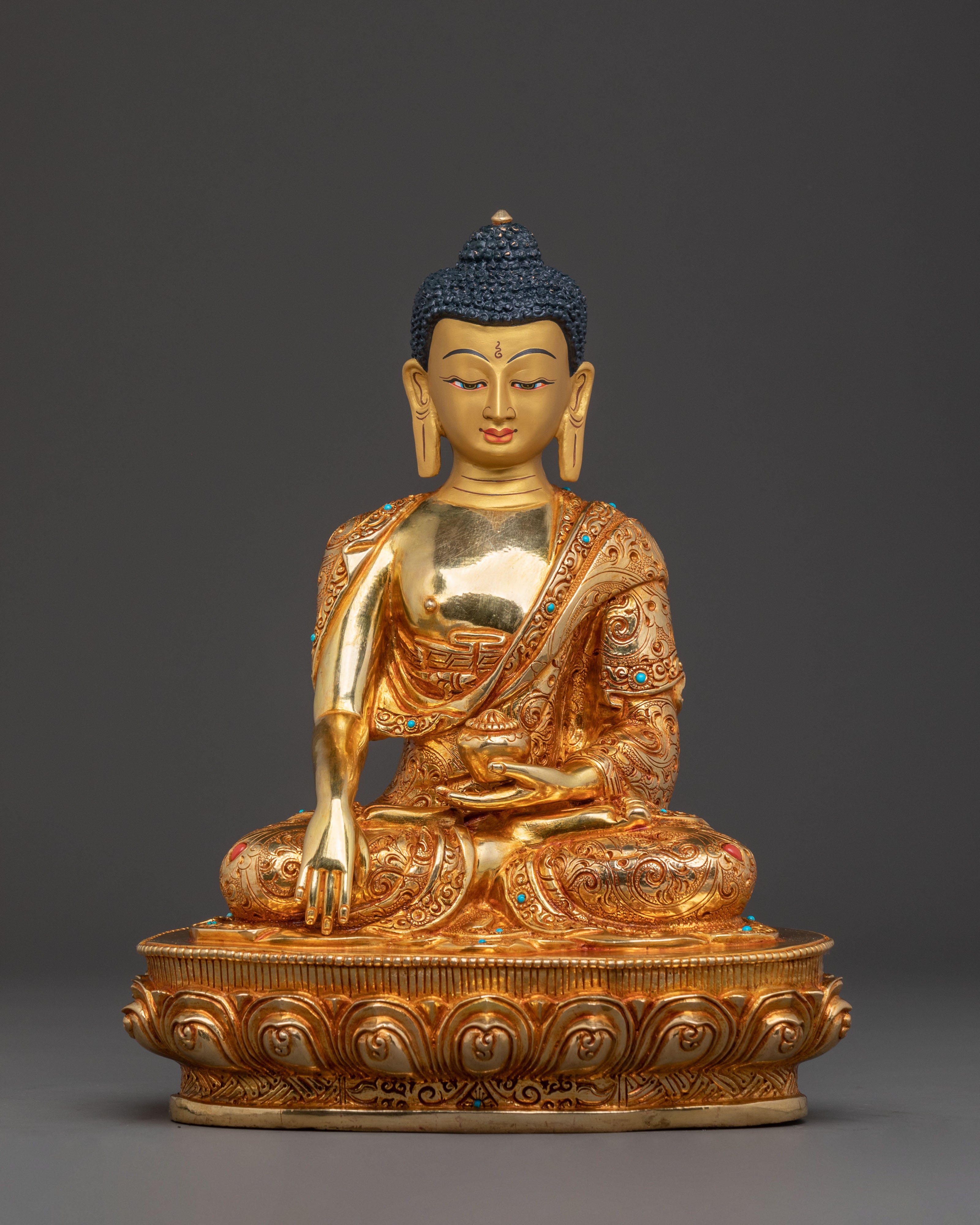 Shakyamuni Buddha Traditional Golden Statue