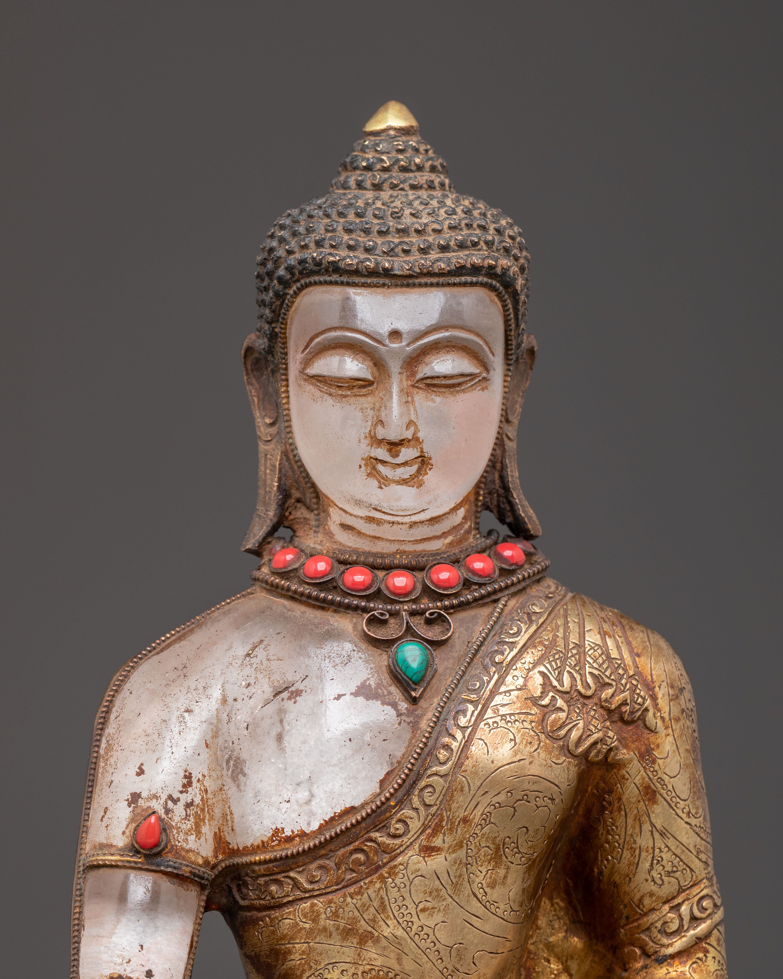 Nepalese Handmade Statue of Buddha Shakyamuni | Historical Buddha