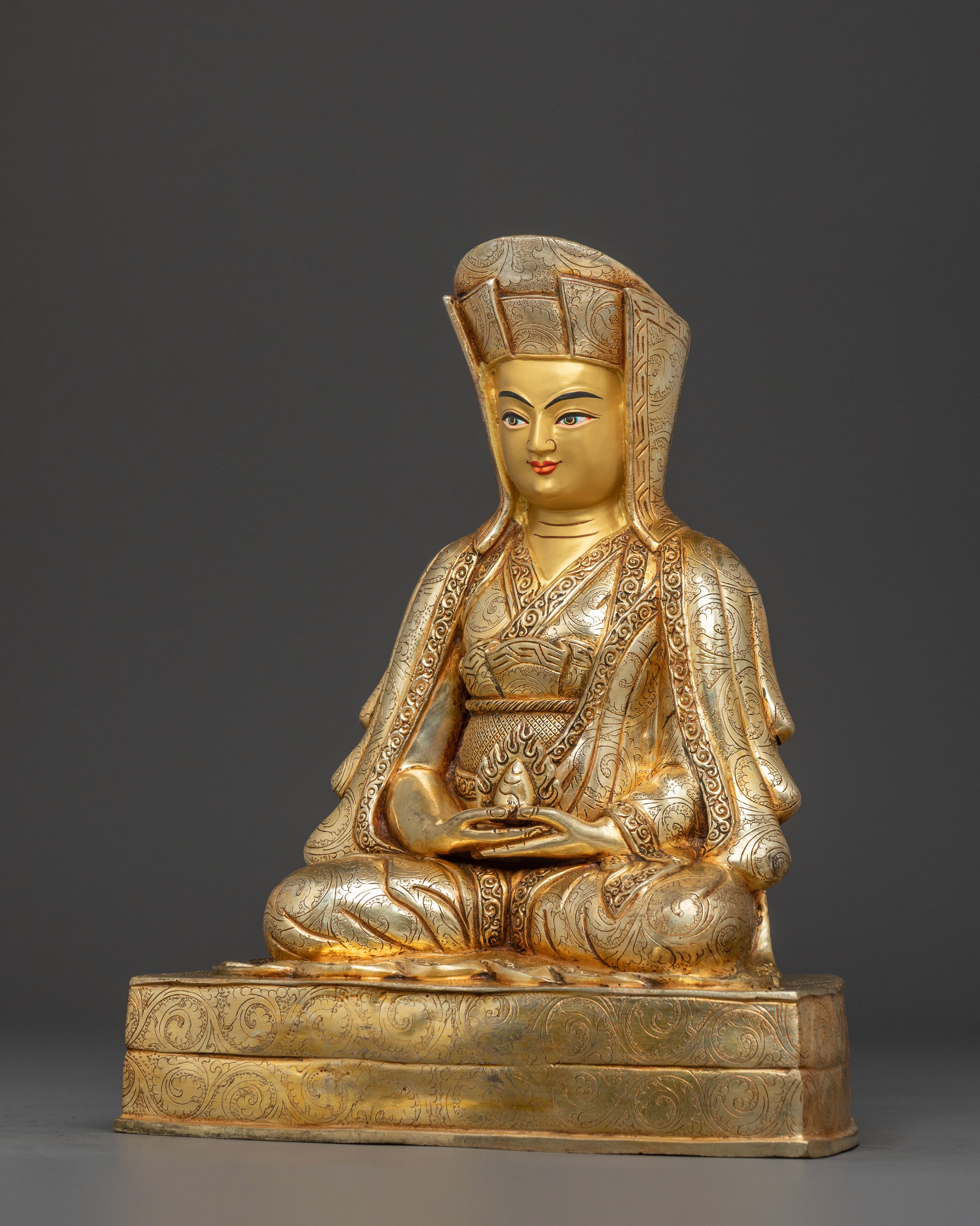 Gampopa Buddhist Master Statue | Sacred Figure