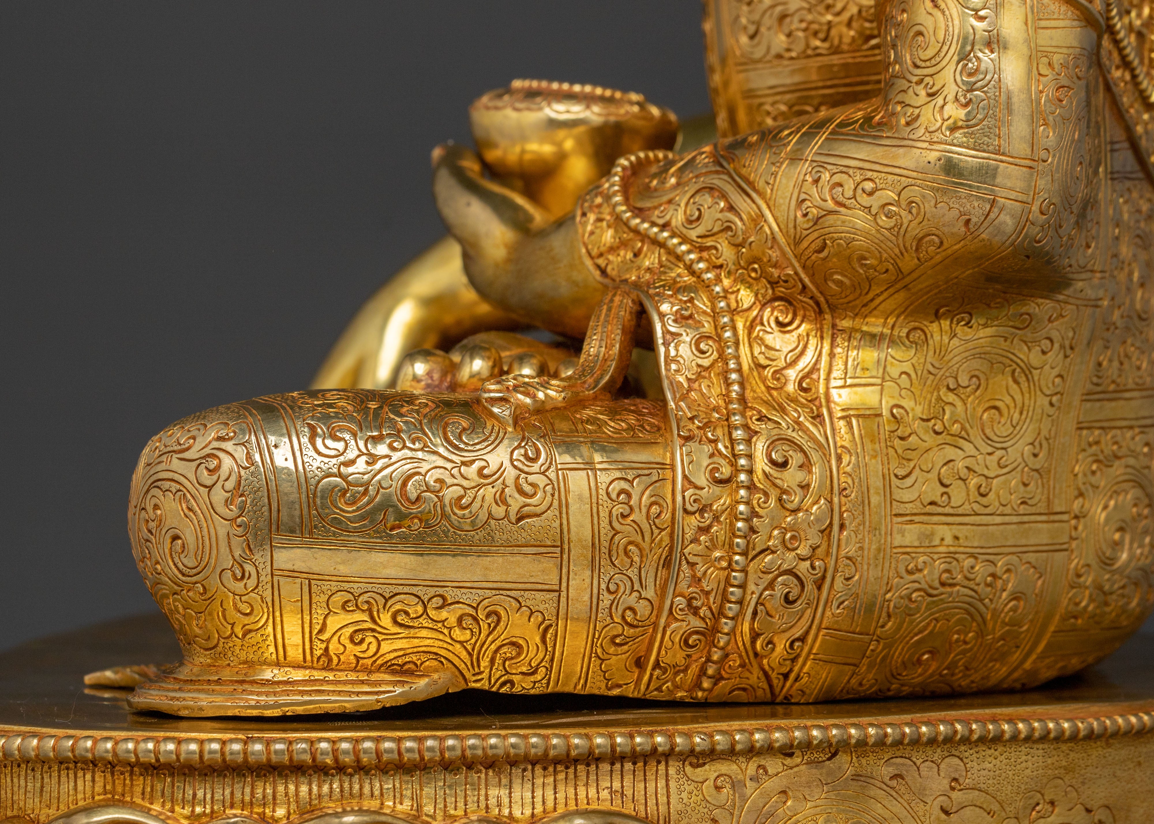 Handcrafted Shakyamuni Buddha Statue | Buddhist Decor