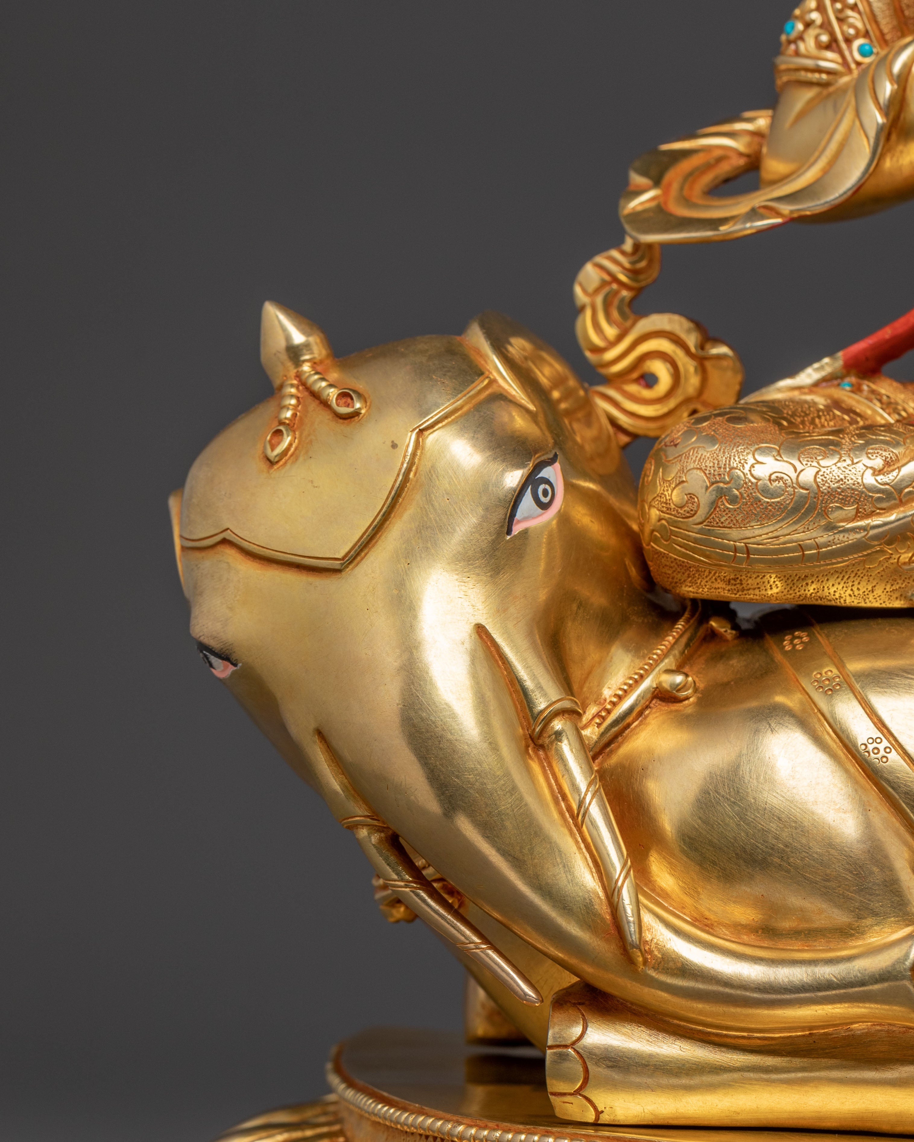 Samantabhadra Golden Statue | Altar Decor