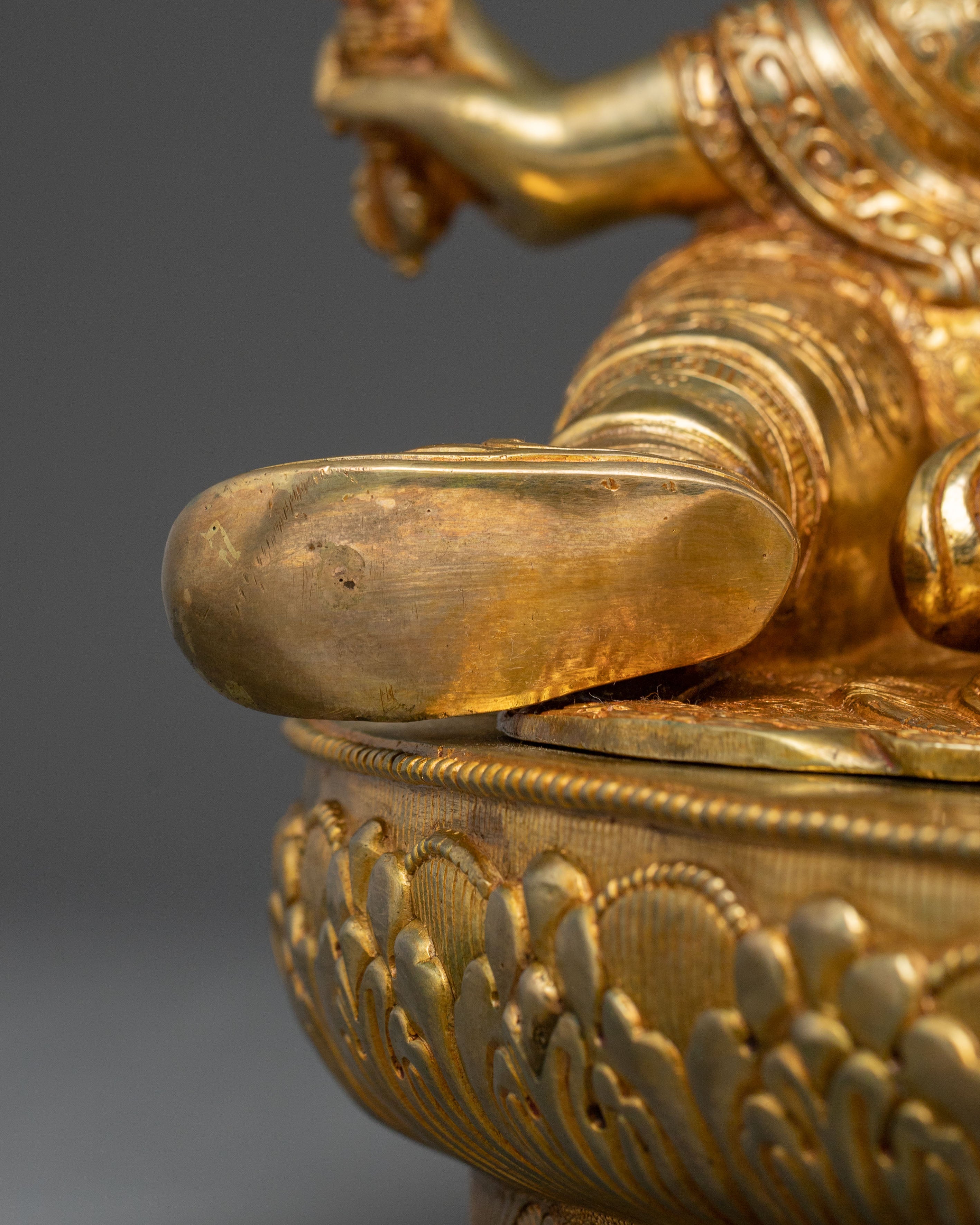 Guru Rinpoche Statue | Buddhist Master Sculpture
