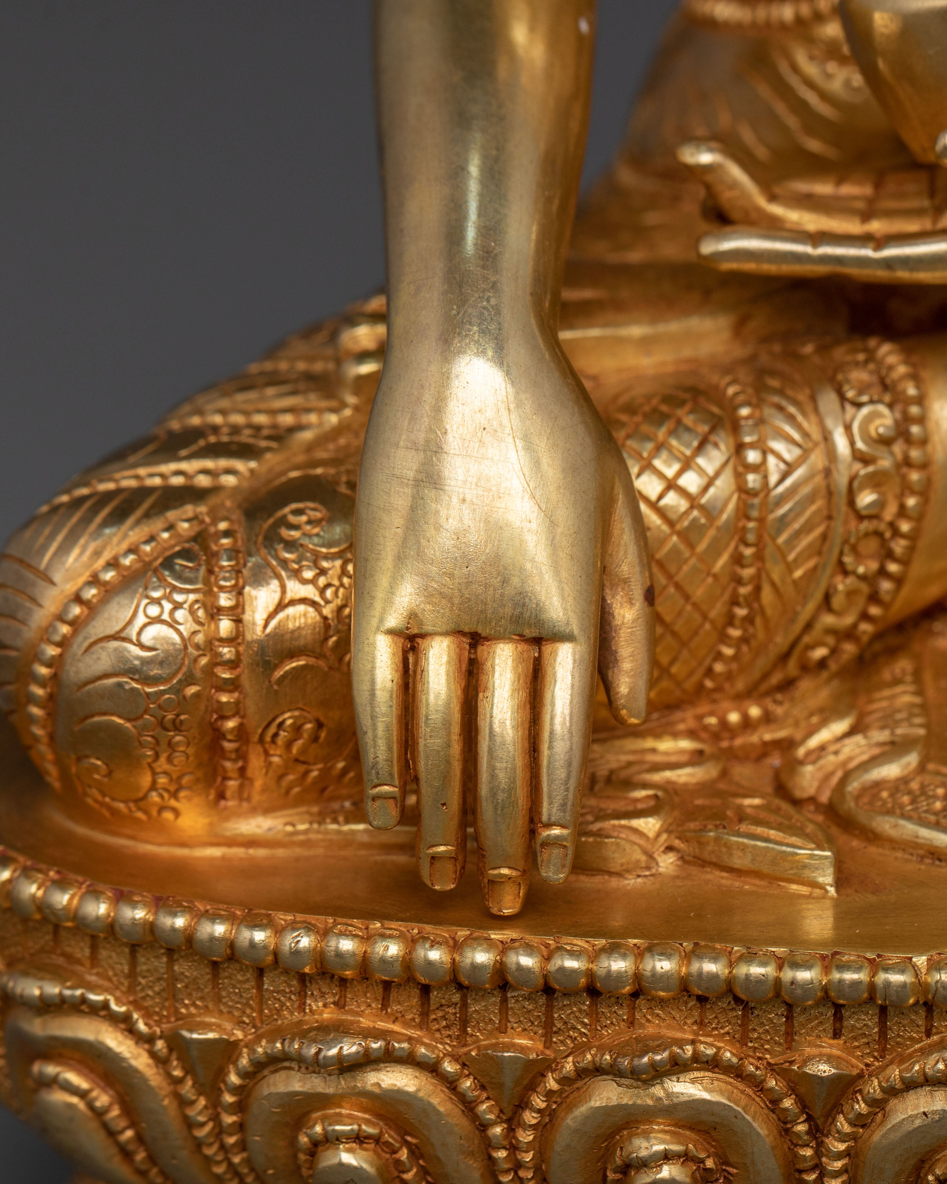 Shakyamuni Buddha Statue | Buddhist Peaceful Figurine