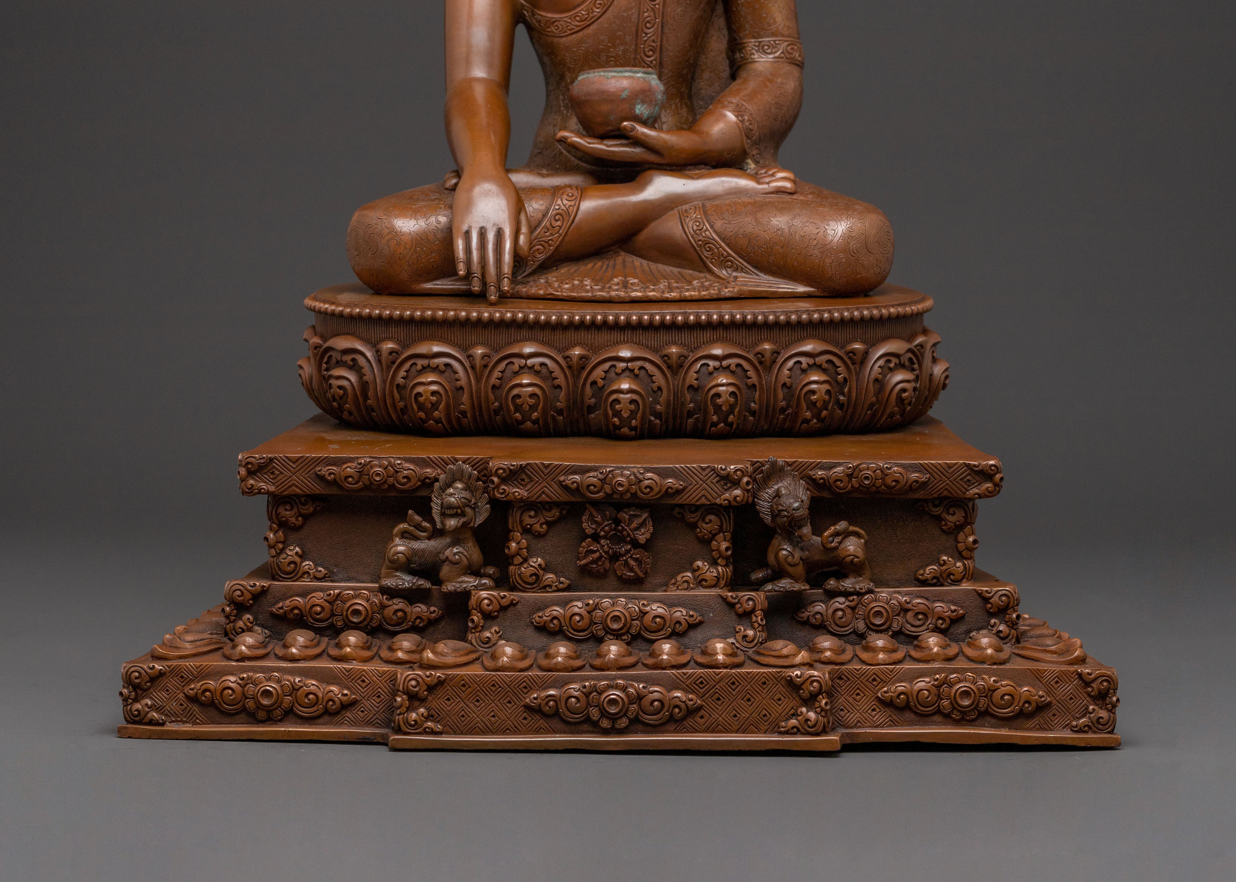 Shakyamuni Buddha Sculpture on Throne for Altar